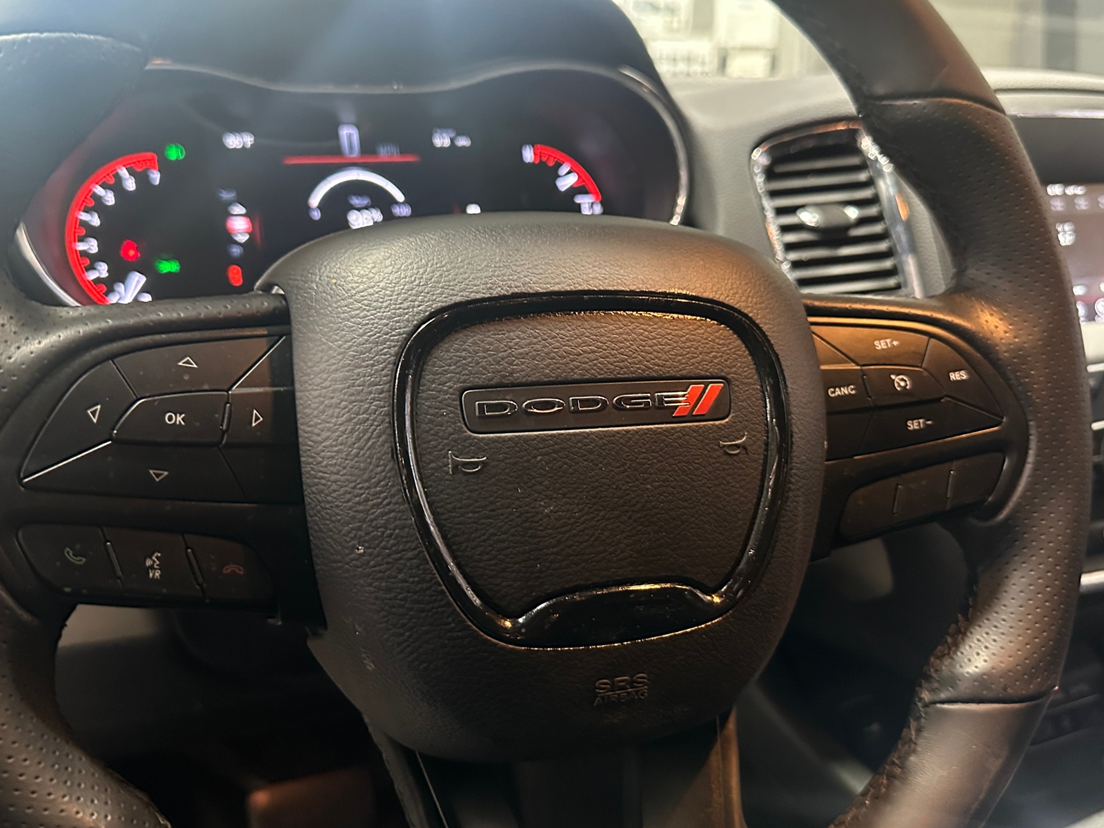 Thumbnail: 2018 Dodge Durango - 5