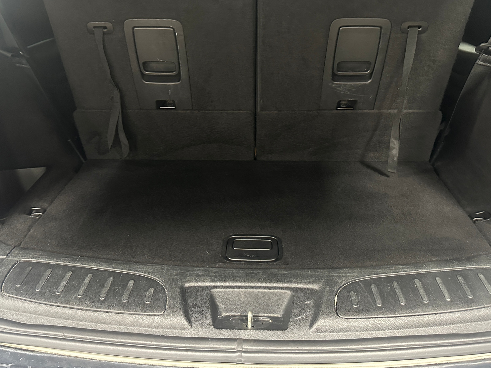 Thumbnail: 2018 Dodge Durango - 7
