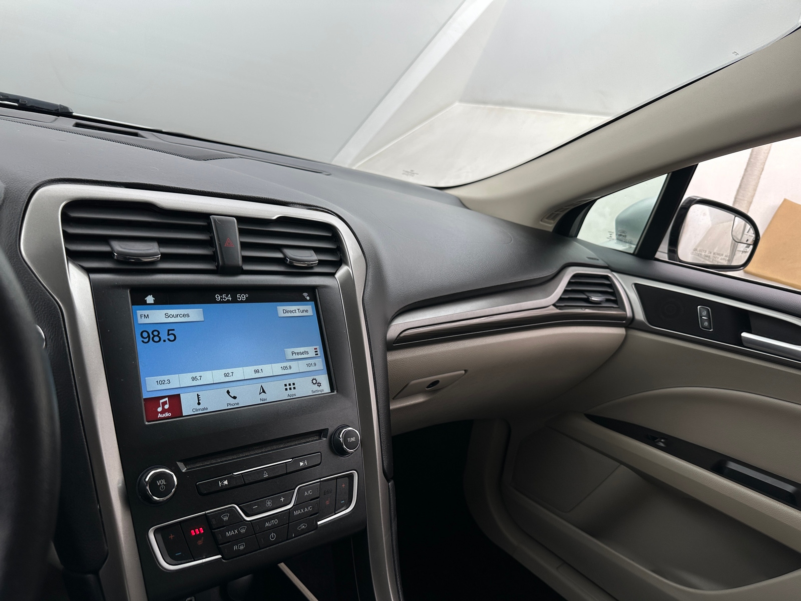 Thumbnail: 2017 Ford Fusion - 4