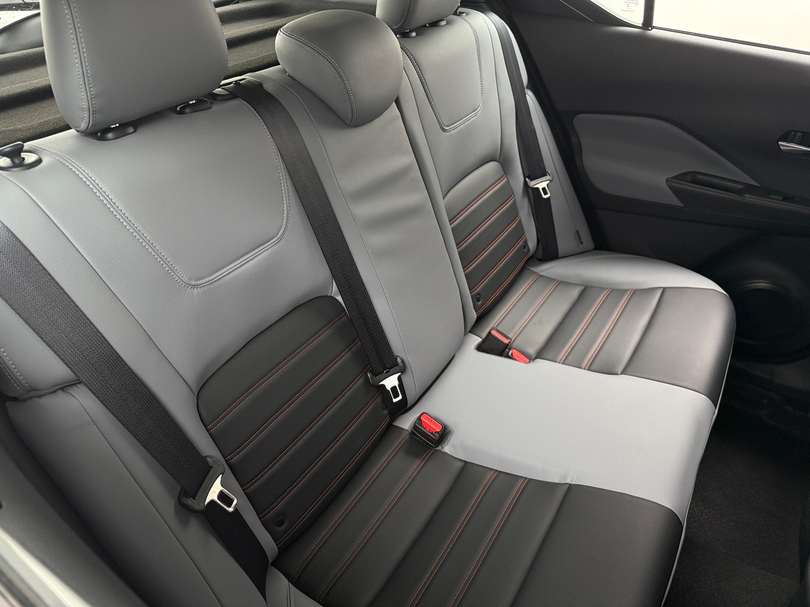 Thumbnail: 2024 Nissan Kicks - 6