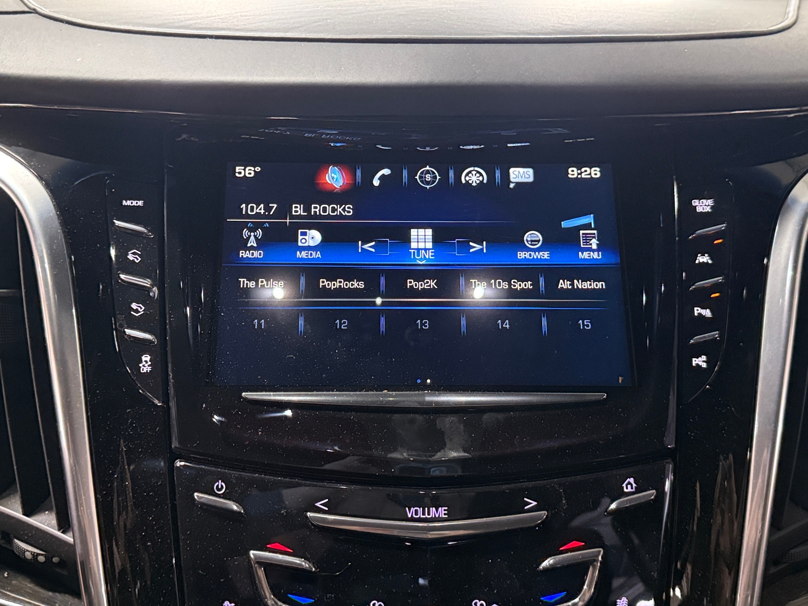 Thumbnail: 2019 Cadillac Escalade - 3