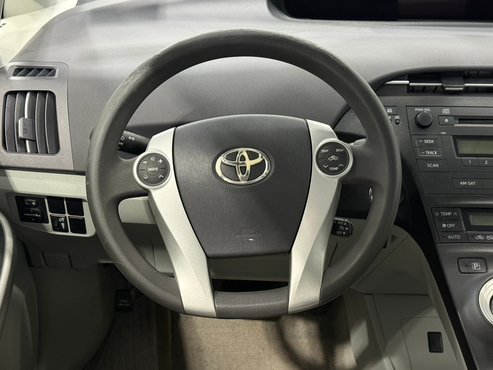 Thumbnail: 2010 Toyota Prius - 5