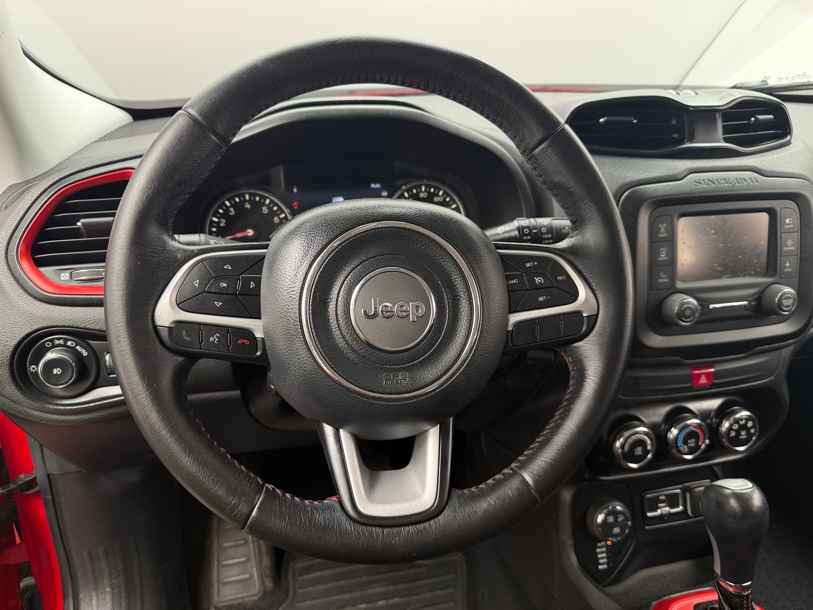 Thumbnail: 2016 Jeep Renegade - 5
