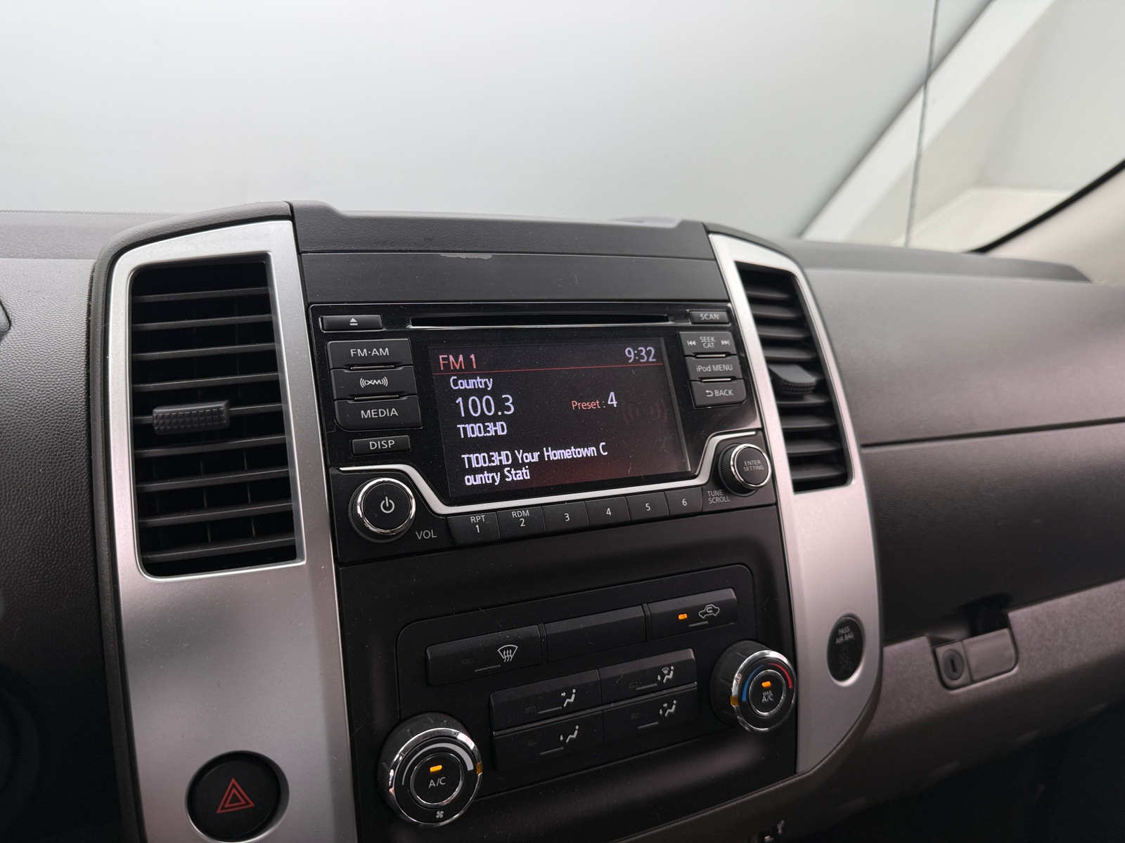 Thumbnail: 2017 Nissan Frontier - 4