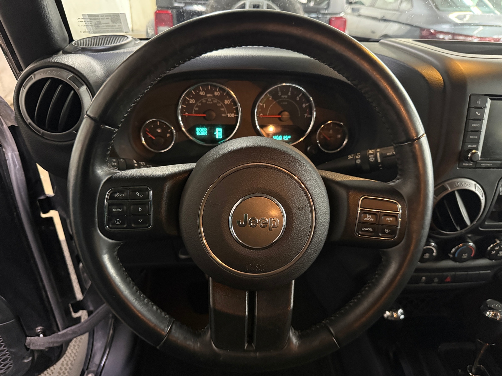 Thumbnail: 2017 Jeep Wrangler - 5