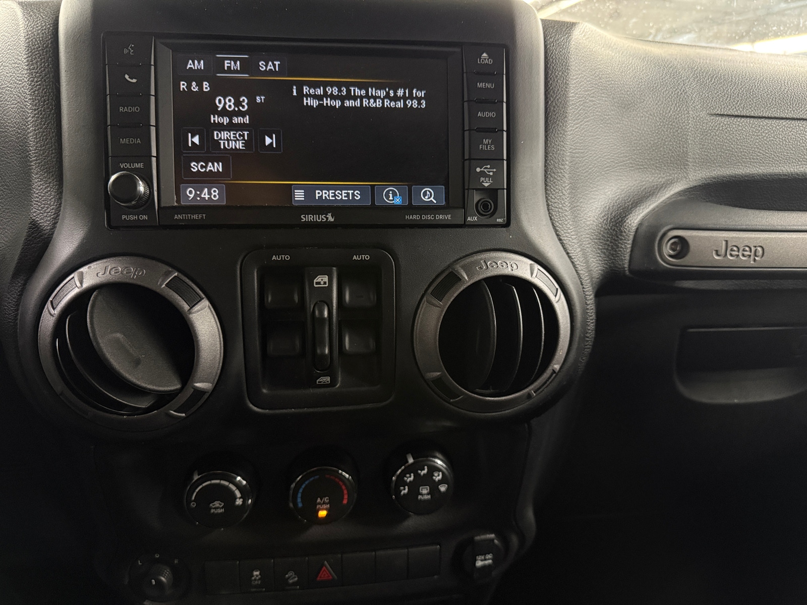 Thumbnail: 2017 Jeep Wrangler - 4