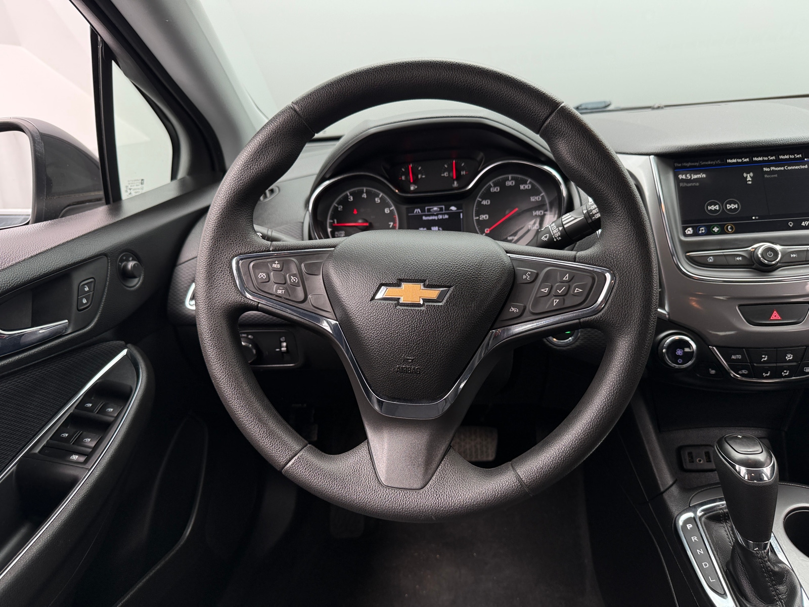 Thumbnail: 2019 Chevrolet Cruze - 5