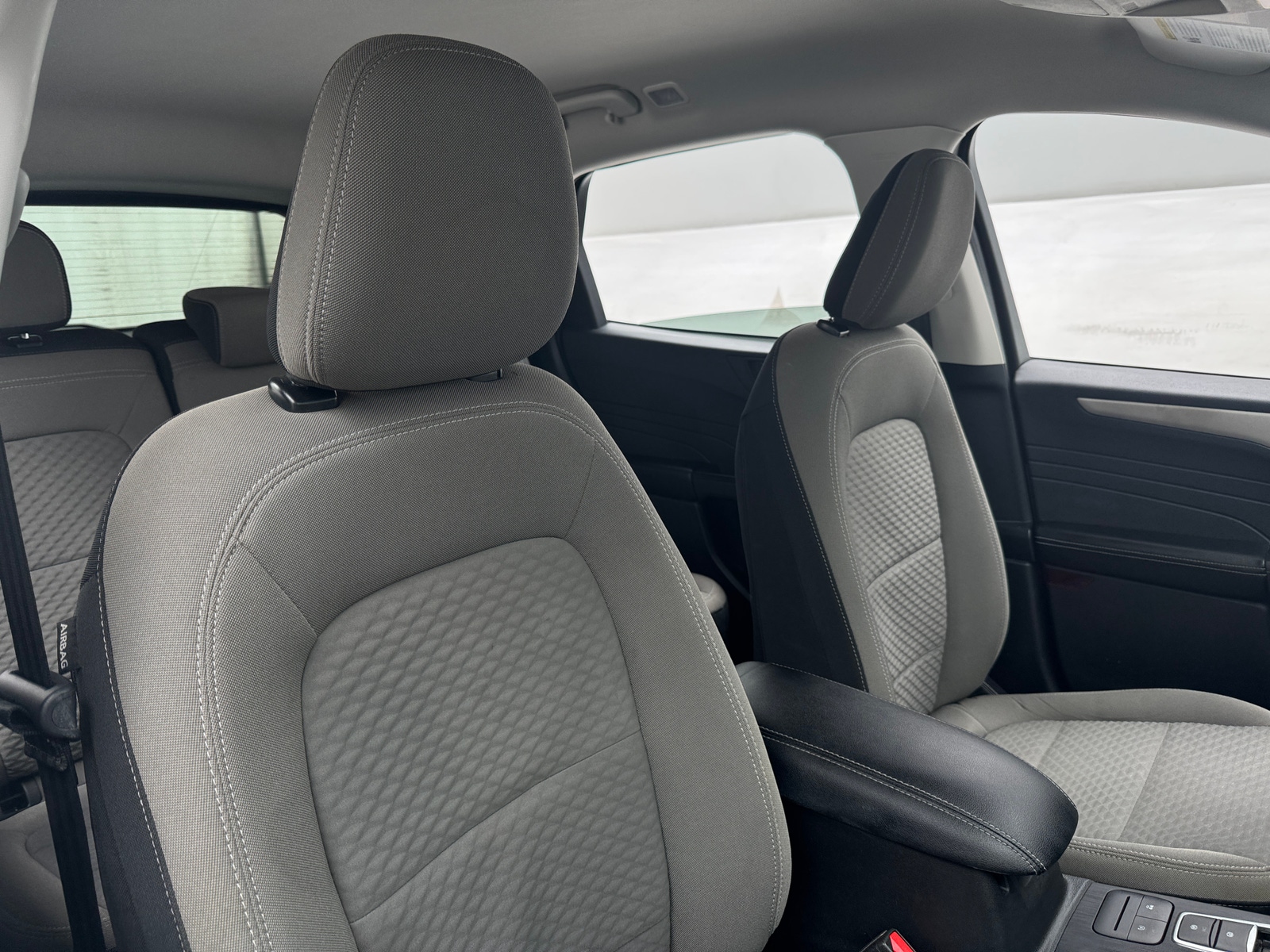 Thumbnail: 2022 Ford Escape - 2