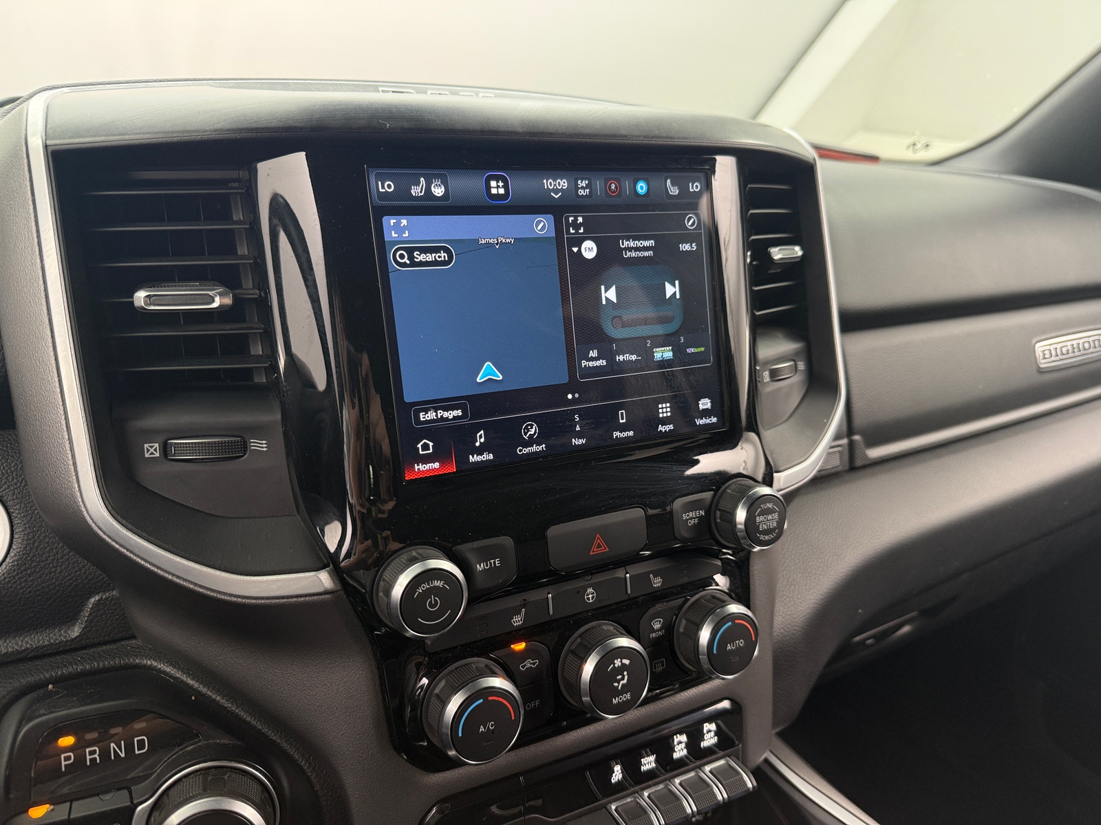 Thumbnail: 2022 RAM 1500 - 3