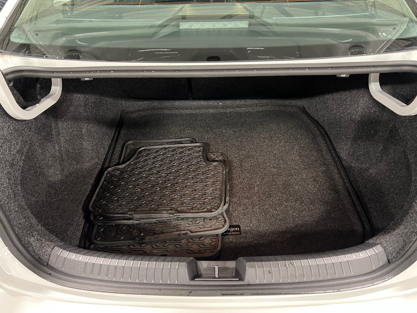 Thumbnail: 2021 Volkswagen Jetta - 7