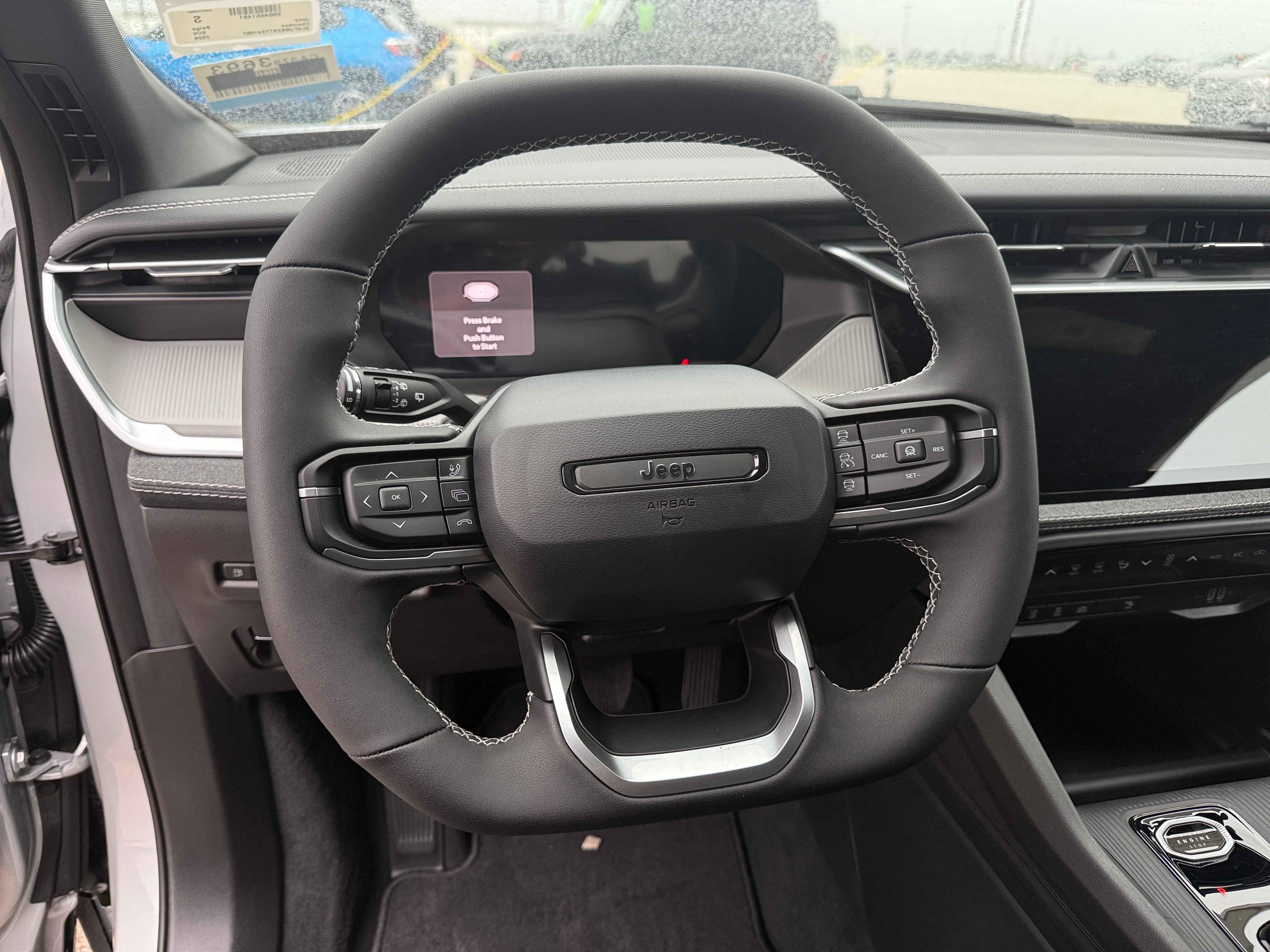 2026 Jeep Cherokee Laredo - Photo 9
