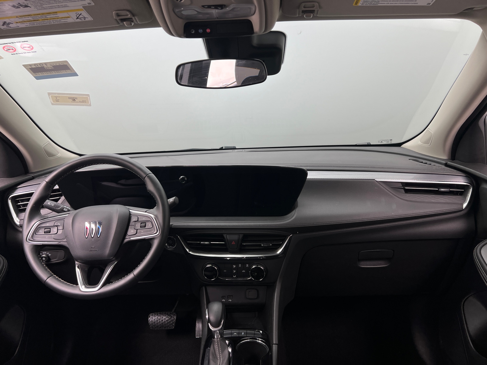 Thumbnail: 2025 Buick Encore GX - 2