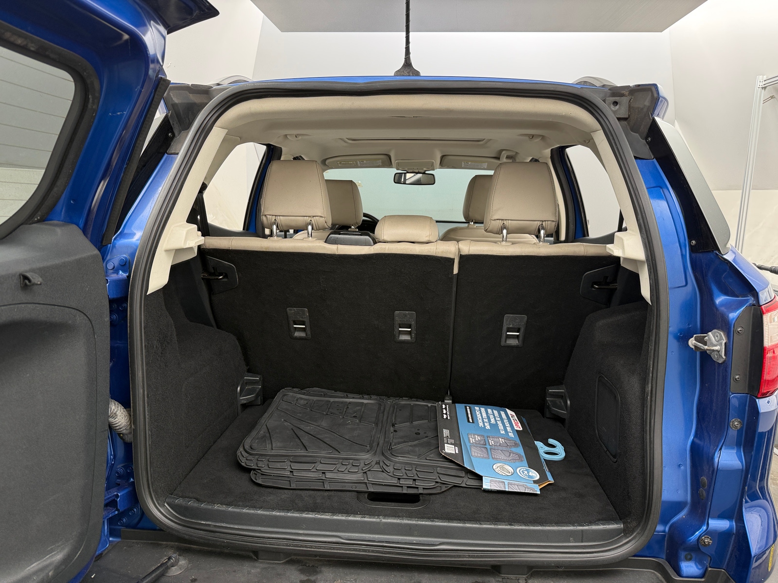 Thumbnail: 2019 Ford EcoSport - 6