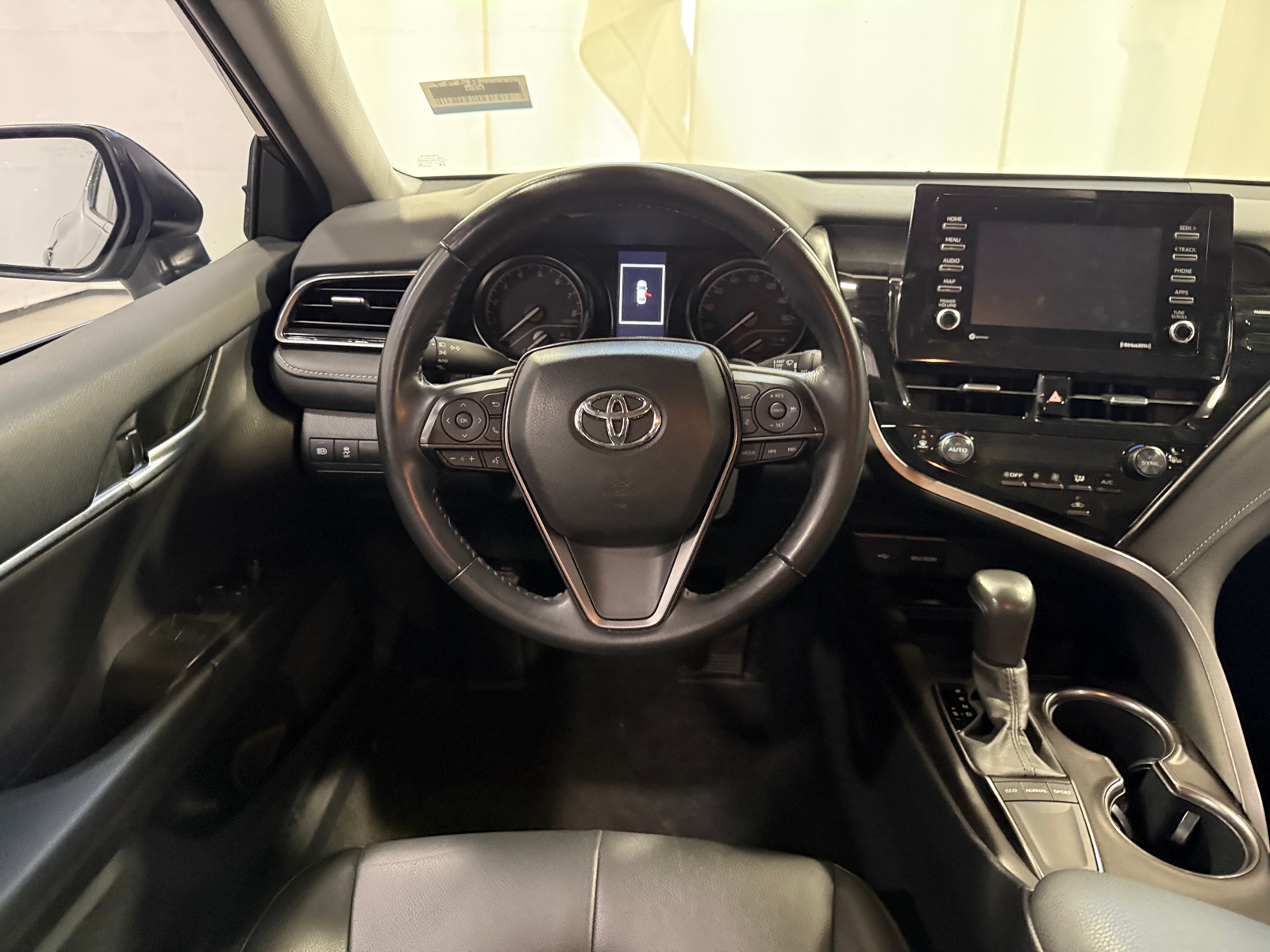 Thumbnail: 2024 Toyota Camry - 4