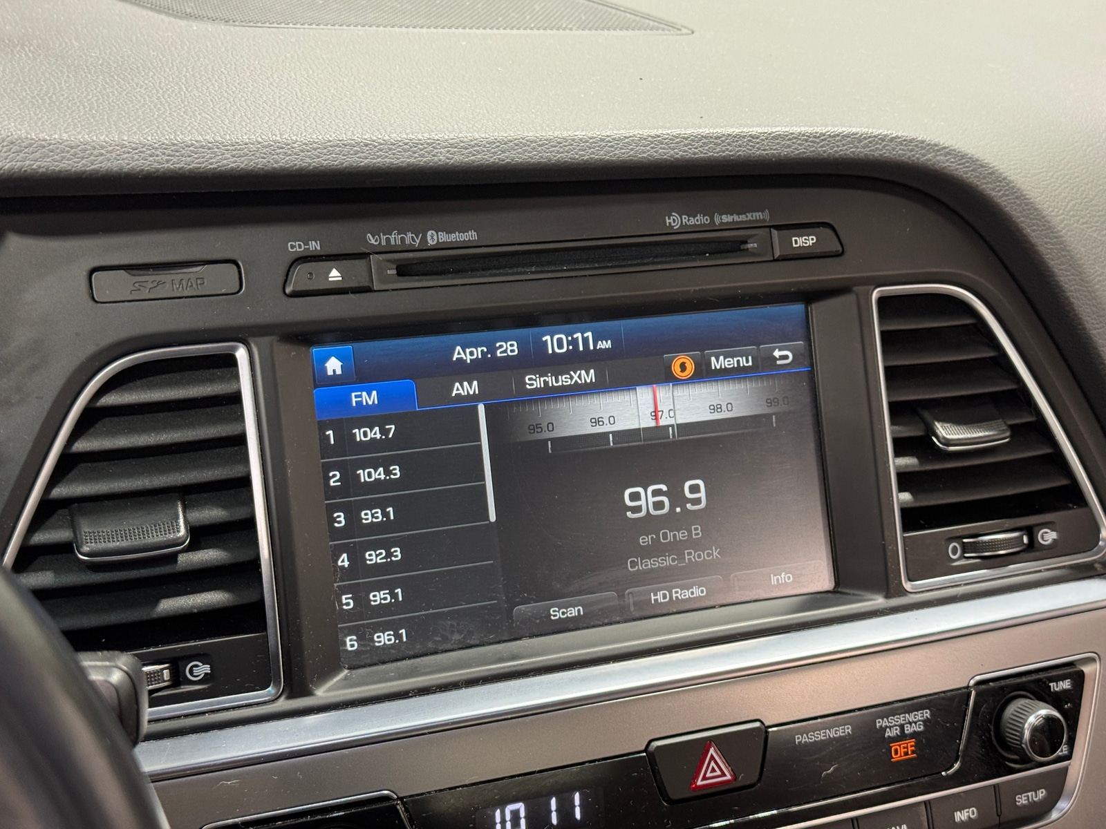 Thumbnail: 2017 Hyundai Sonata - 3