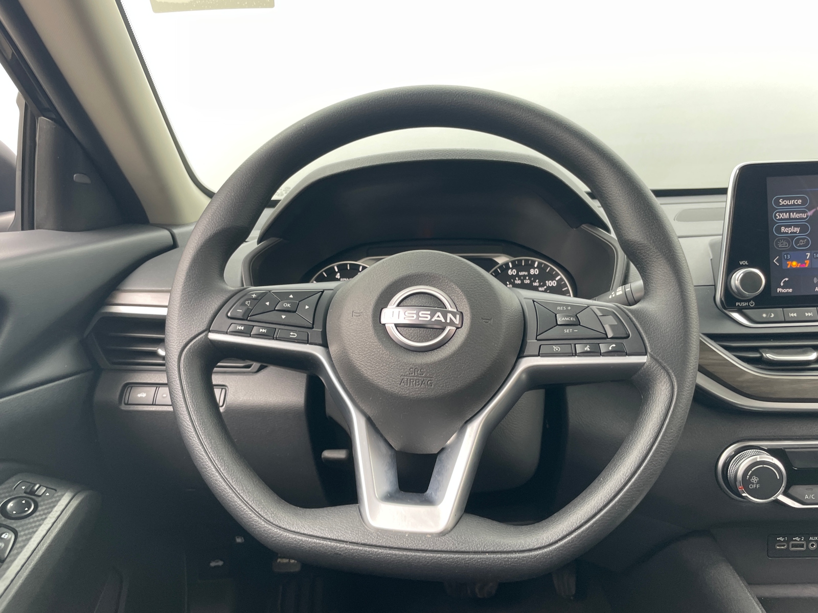 Thumbnail: 2025 Nissan Altima - 5