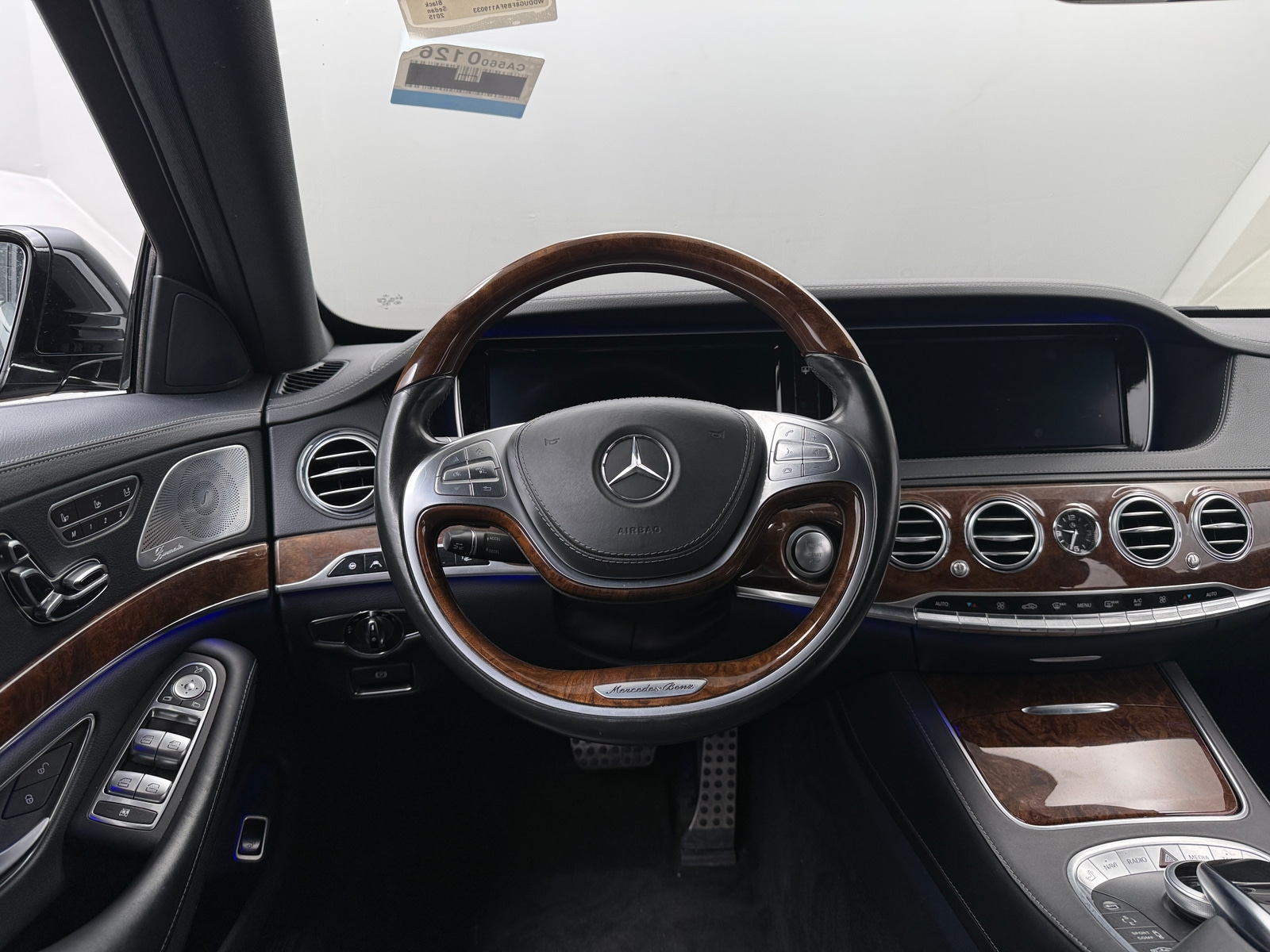 Thumbnail: 2015 Mercedes-Benz S-Class - 4