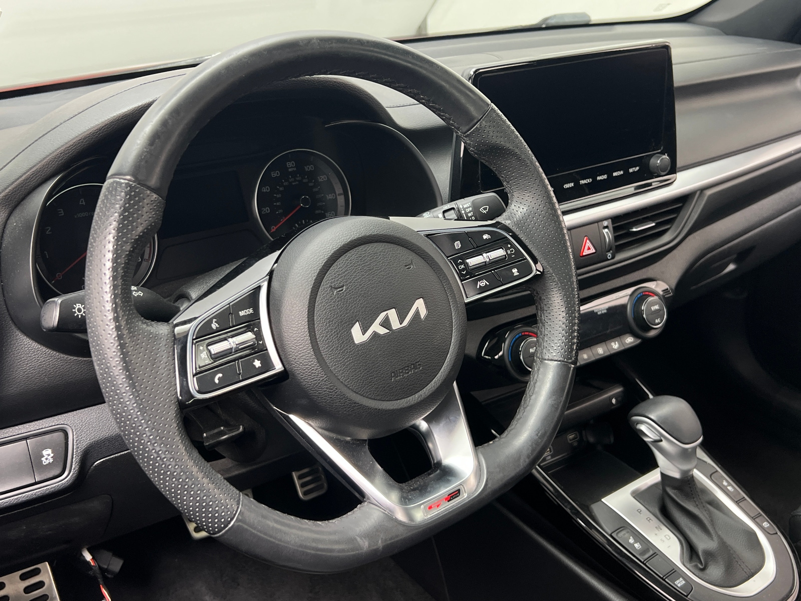 Thumbnail: 2023 Kia Forte - 5