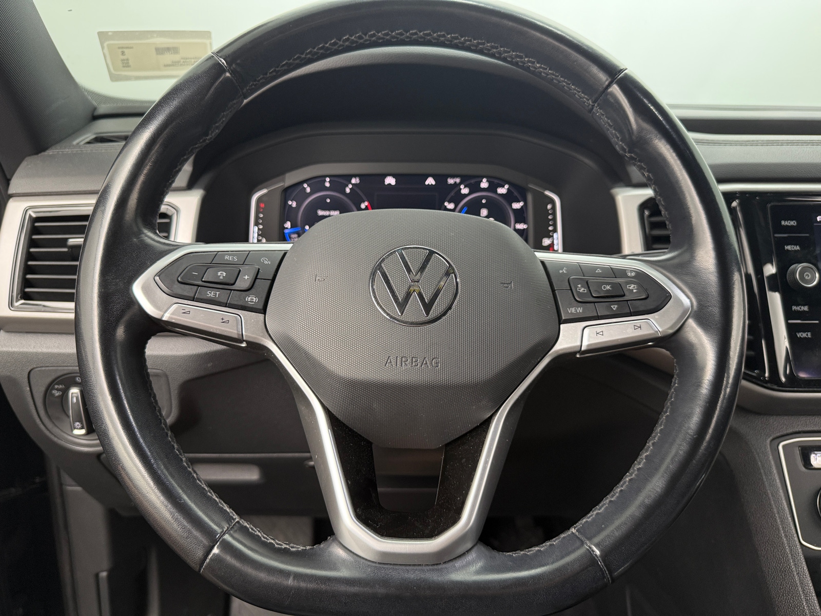 Thumbnail: 2020 Volkswagen Atlas - 4