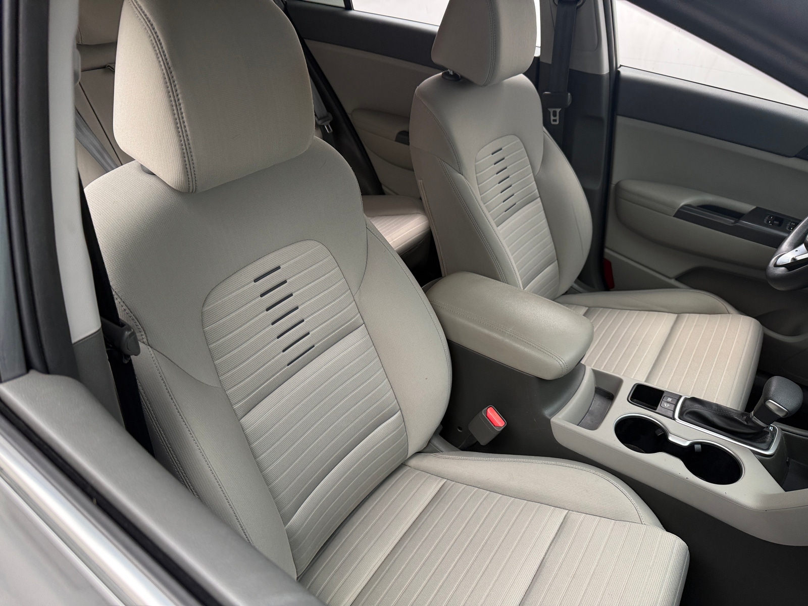 Thumbnail: 2017 Kia Sportage - 2