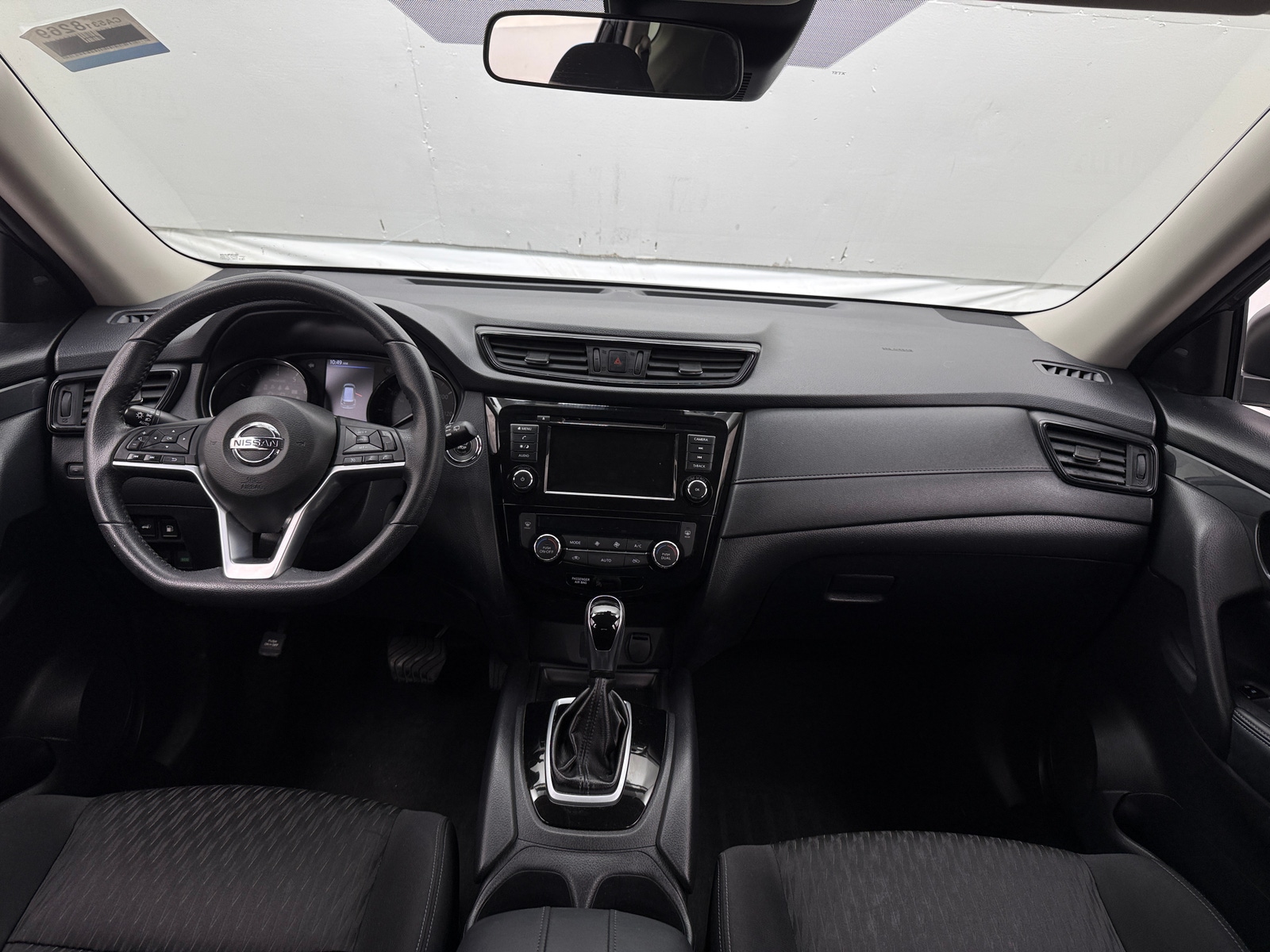 Thumbnail: 2019 Nissan Rogue - 3