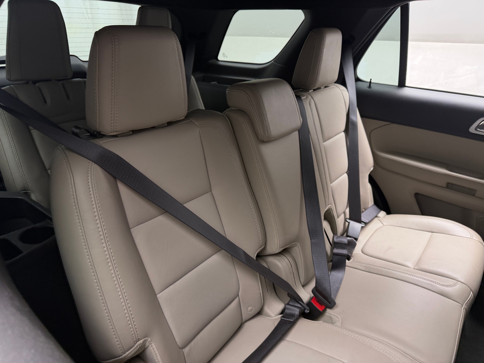 Thumbnail: 2013 Ford Explorer - 6