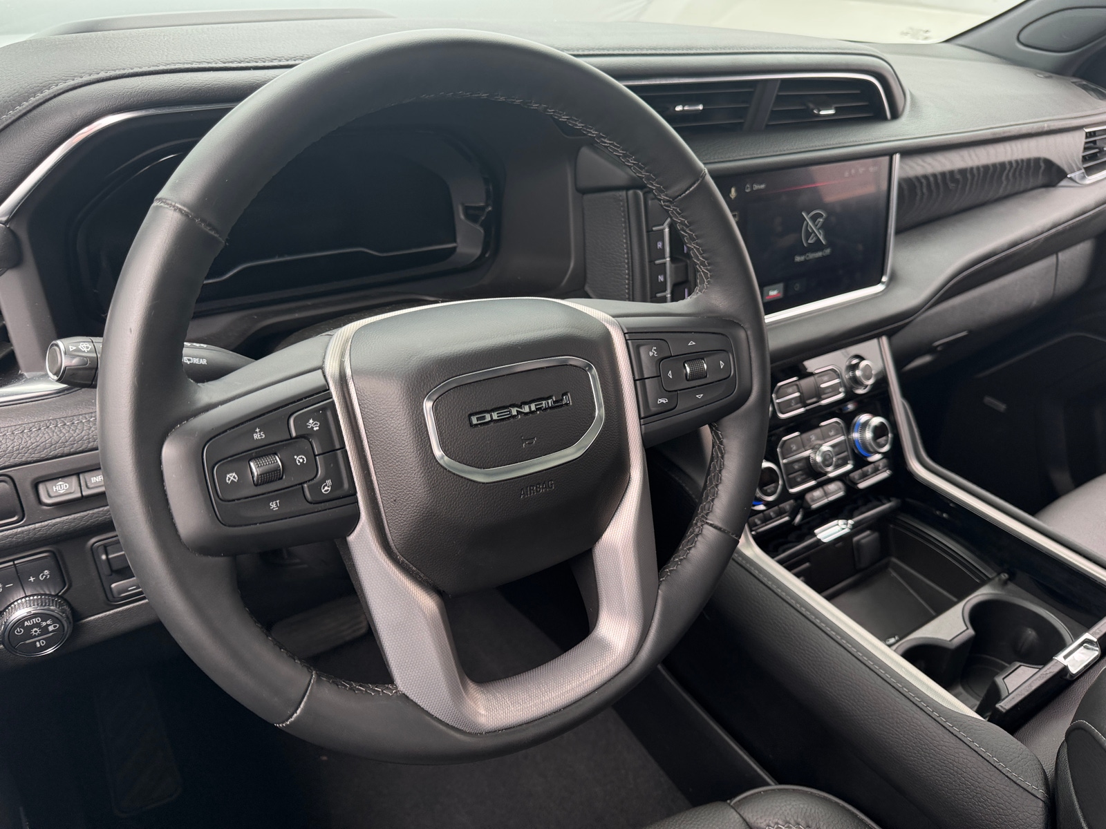 Thumbnail: 2024 GMC Yukon - 4