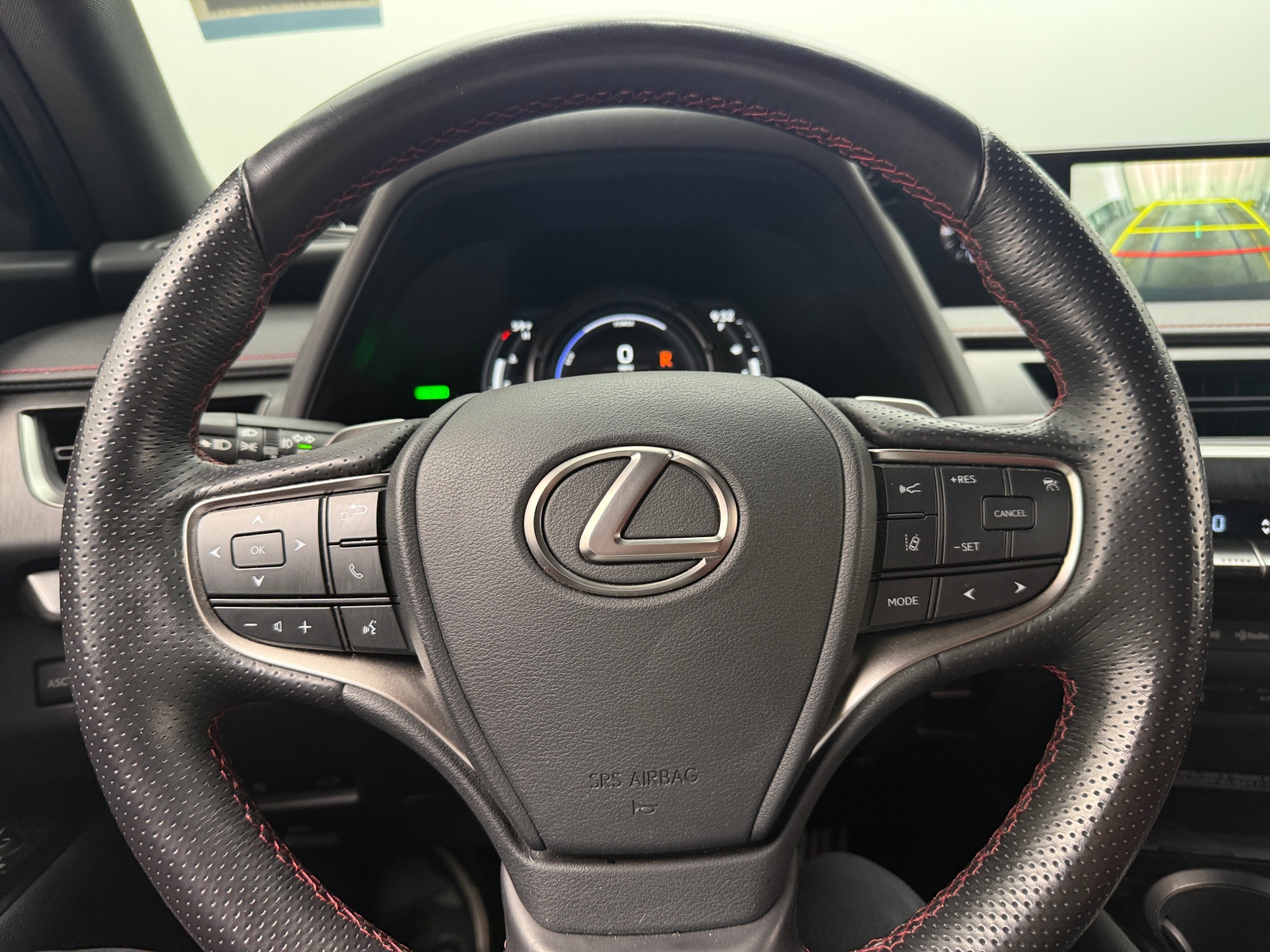 Thumbnail: 2019 Lexus UX - 4