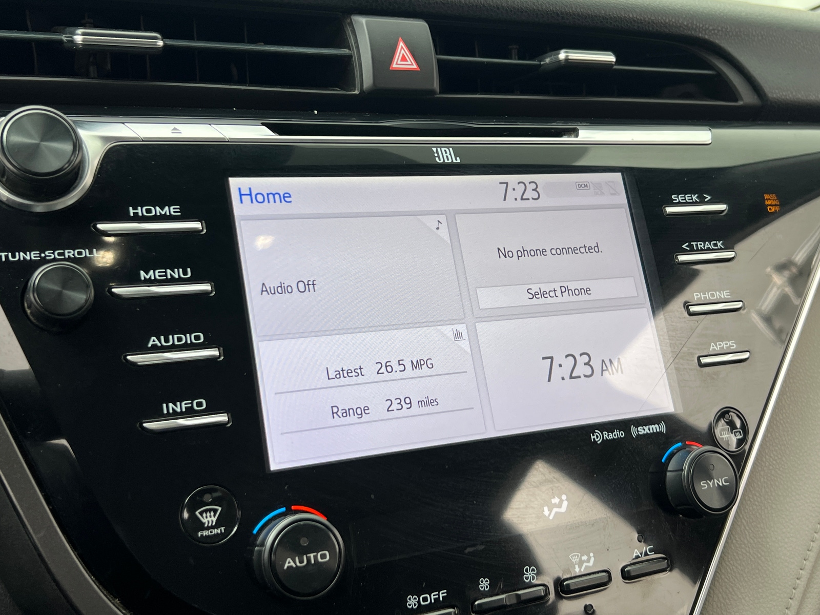 Thumbnail: 2018 Toyota Camry - 3