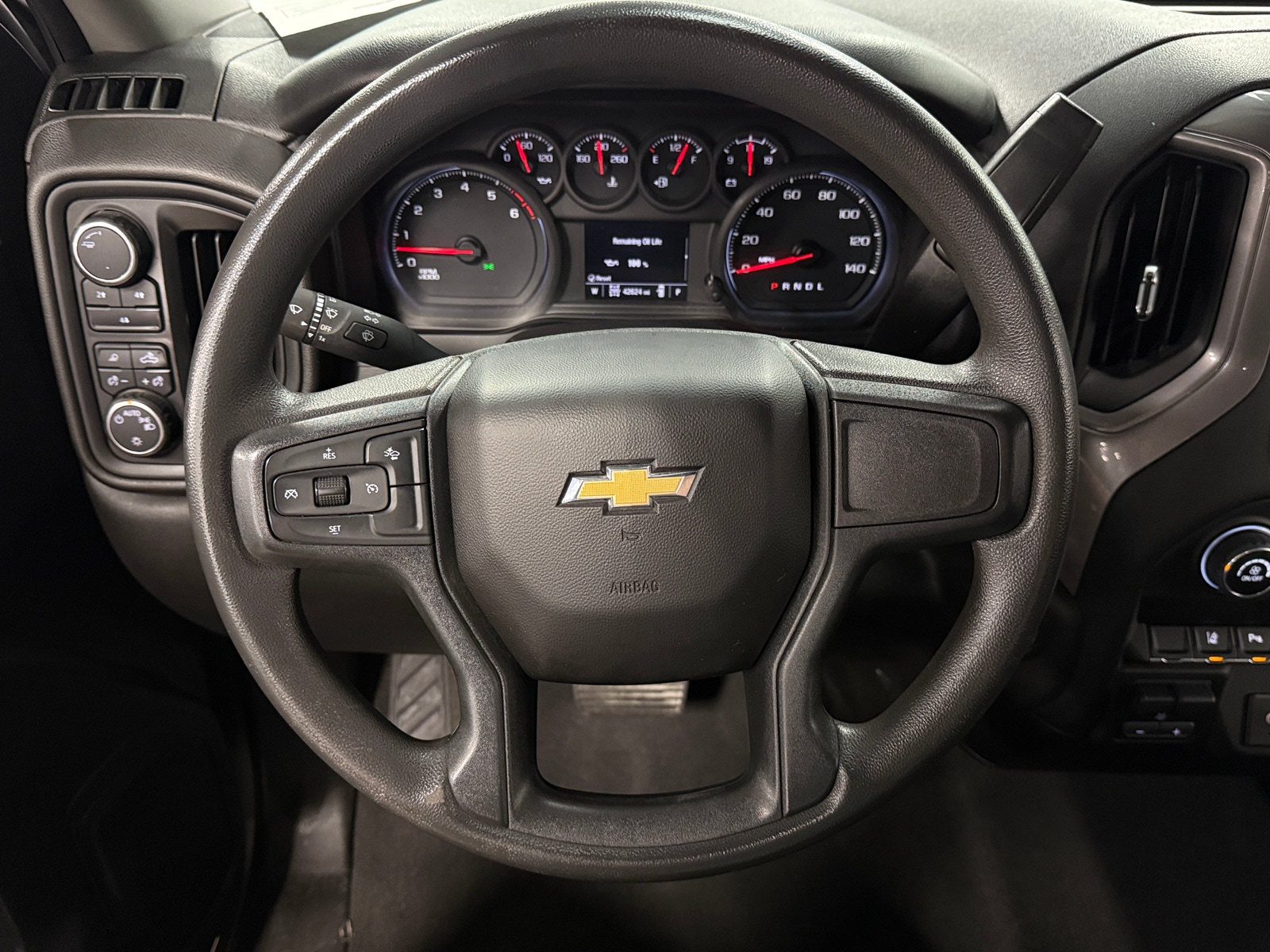 Thumbnail: 2024 Chevrolet Silverado 2500 - 5