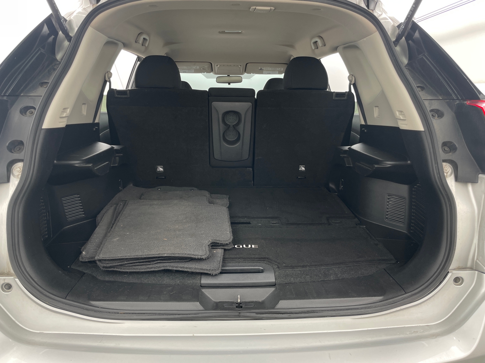 Thumbnail: 2017 Nissan Rogue - 7