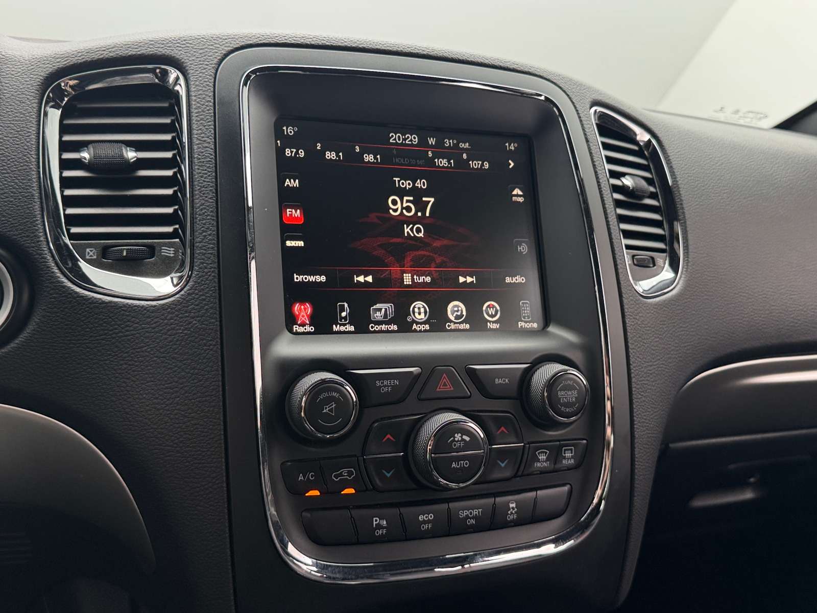 Thumbnail: 2017 Dodge Durango - 3