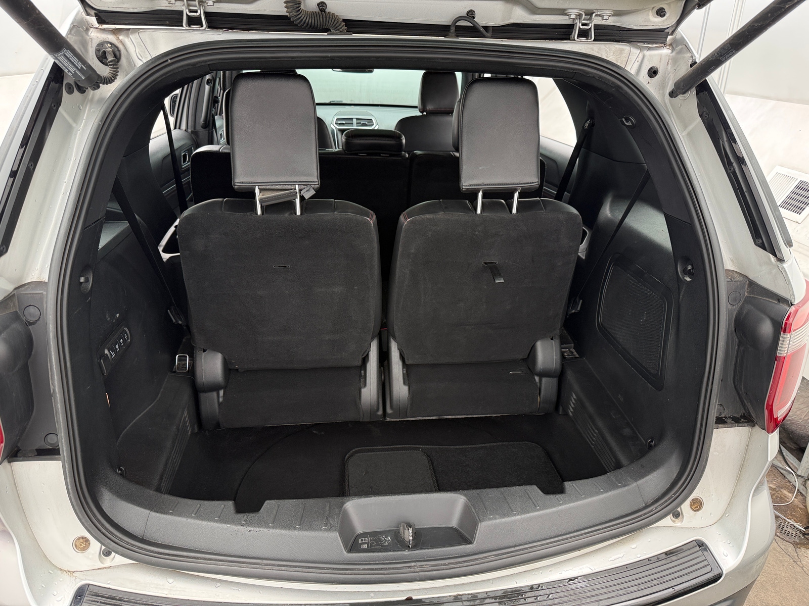 Thumbnail: 2018 Ford Explorer - 6