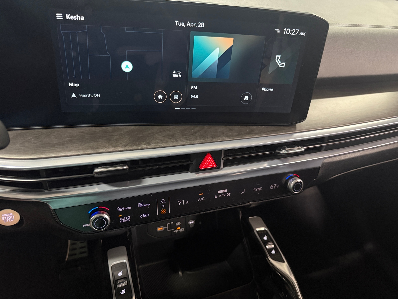 Thumbnail: 2024 Kia Sorento - 3