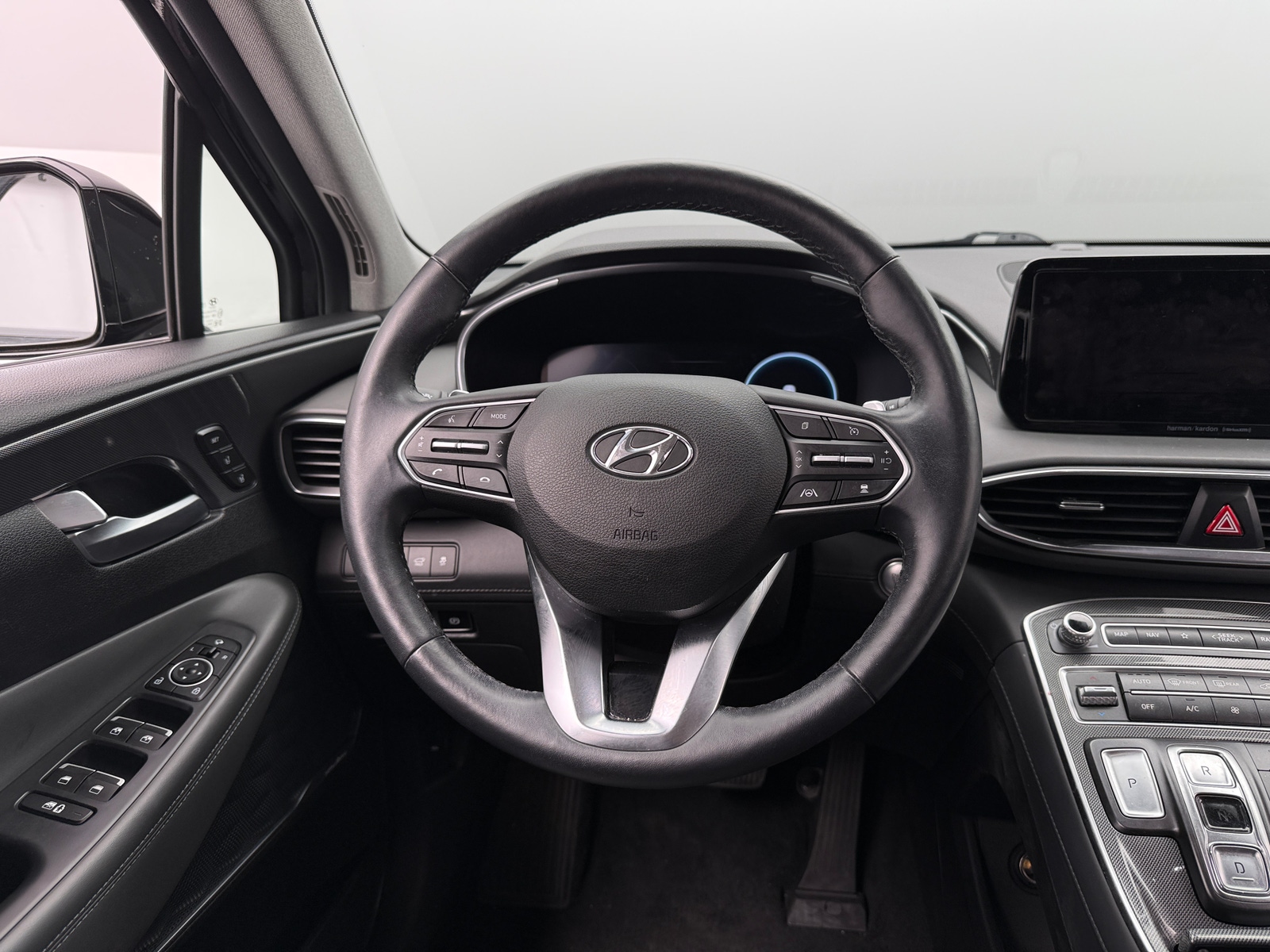 Thumbnail: 2023 Hyundai Santa Fe - 4