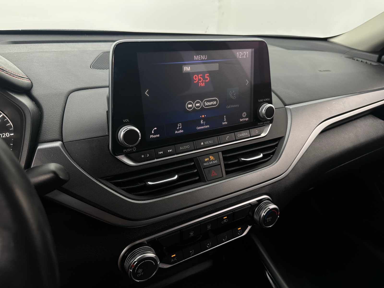 Thumbnail: 2023 Nissan Altima - 4