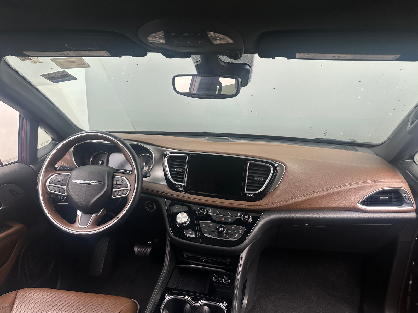 Thumbnail: 2021 Chrysler Pacifica - 2