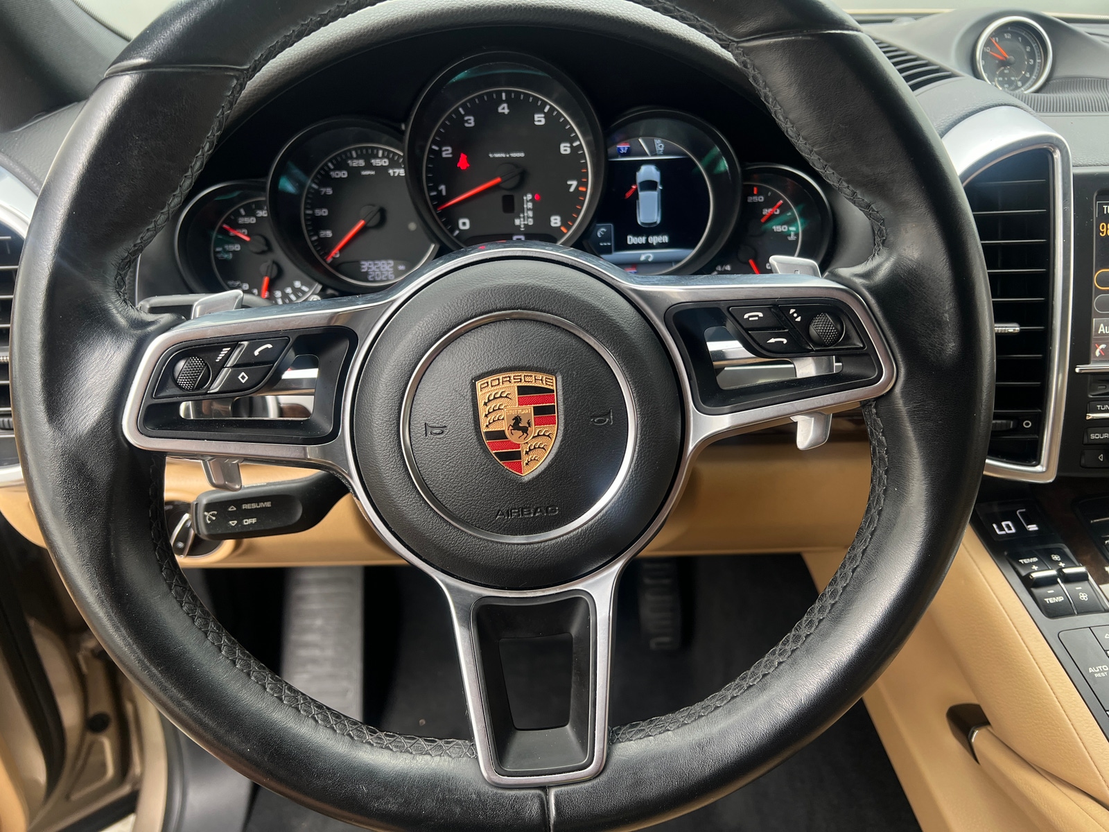 Thumbnail: 2016 Porsche Cayenne - 4