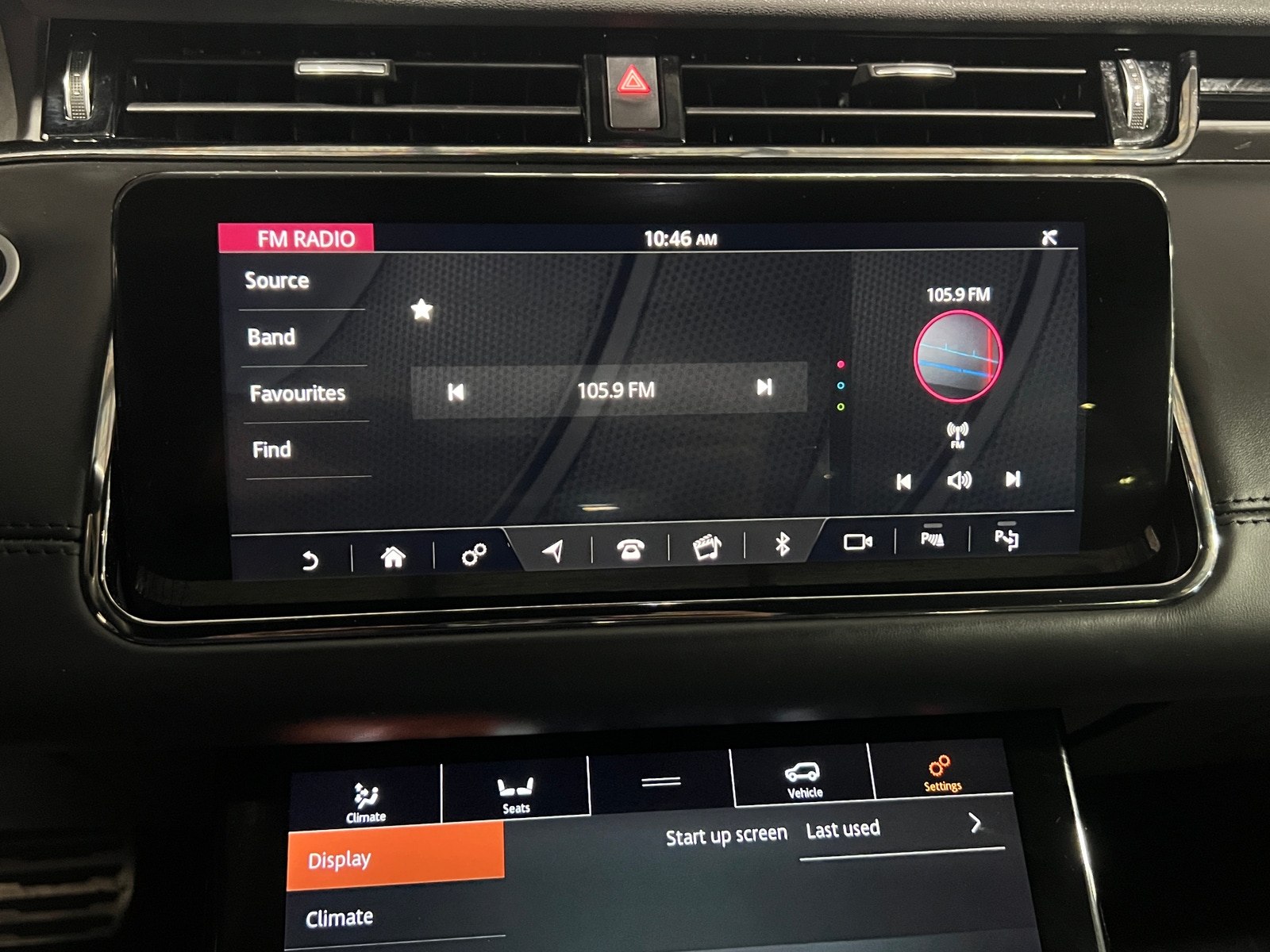 Thumbnail: 2020 Land Rover Range Rover Evoque - 3