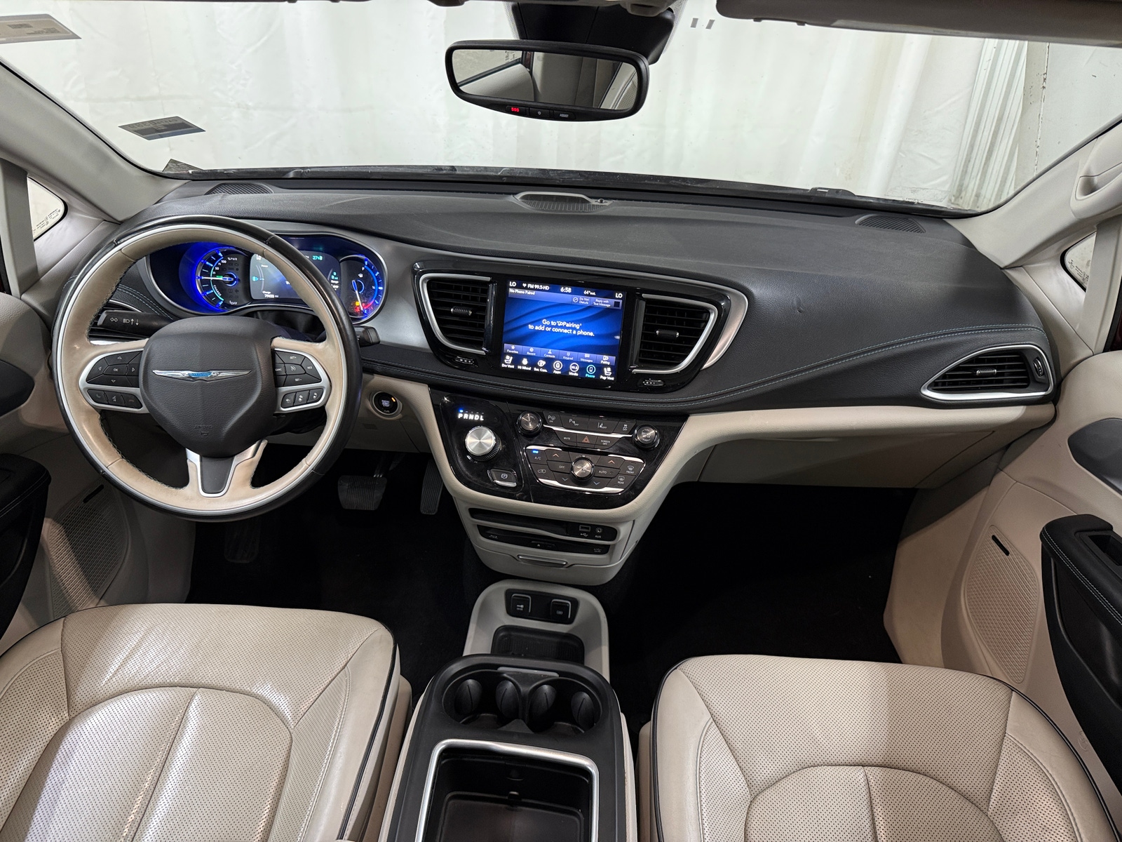 Thumbnail: 2018 Chrysler Pacifica - 2