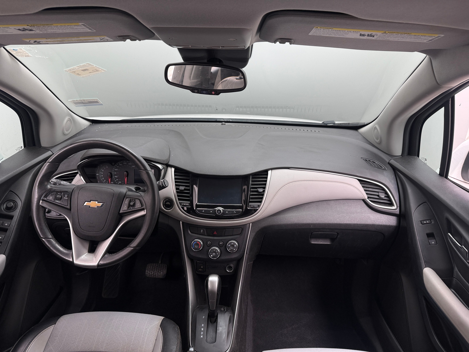 Thumbnail: 2017 Chevrolet Trax - 3