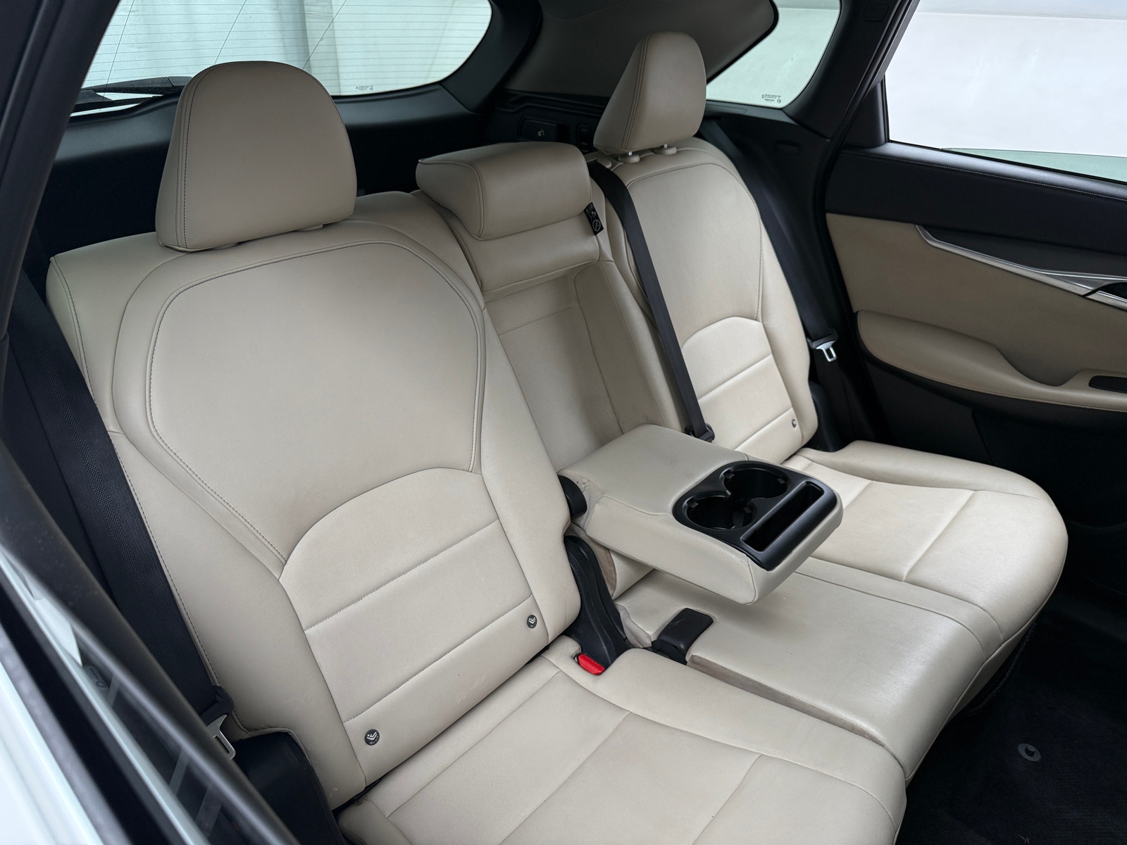 Thumbnail: 2019 INFINITI QX50 - 5