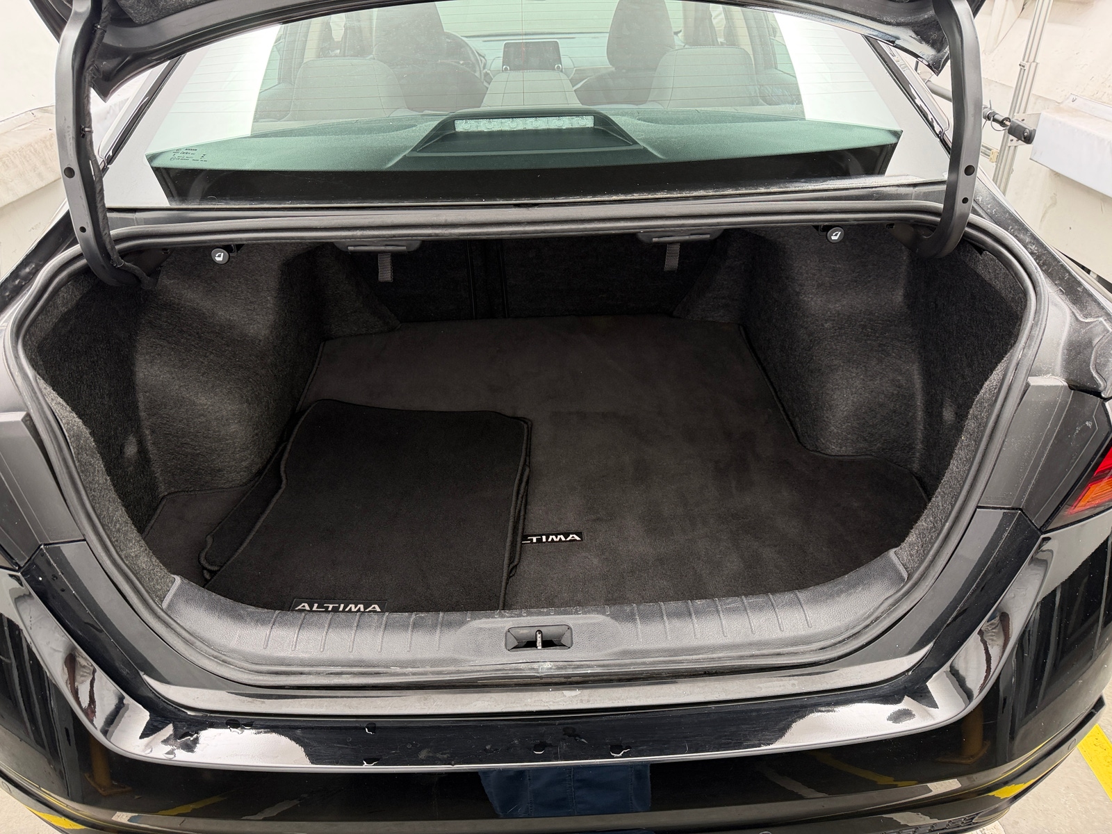 Thumbnail: 2025 Nissan Altima - 7