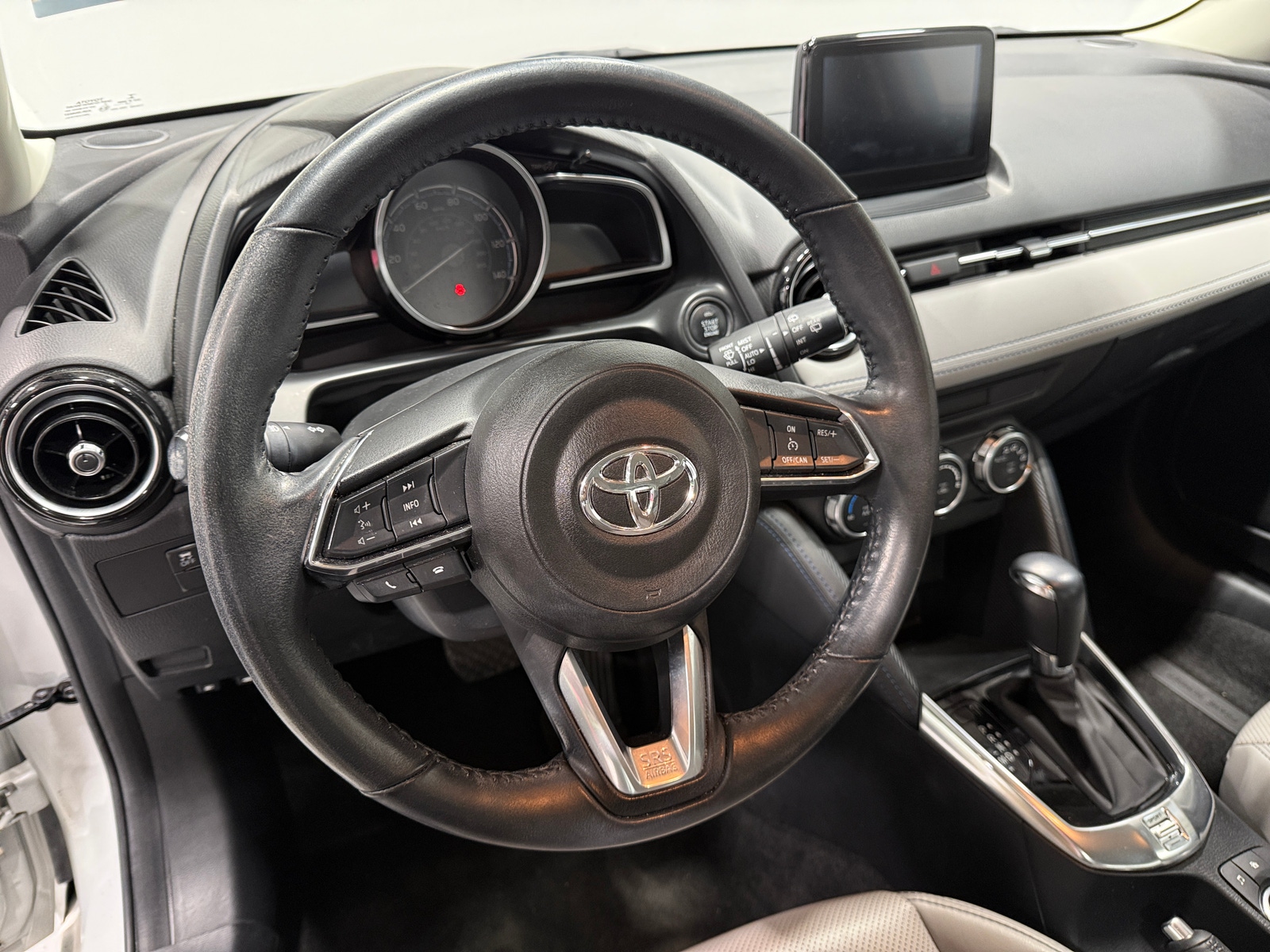 Thumbnail: 2020 Toyota Yaris - 4