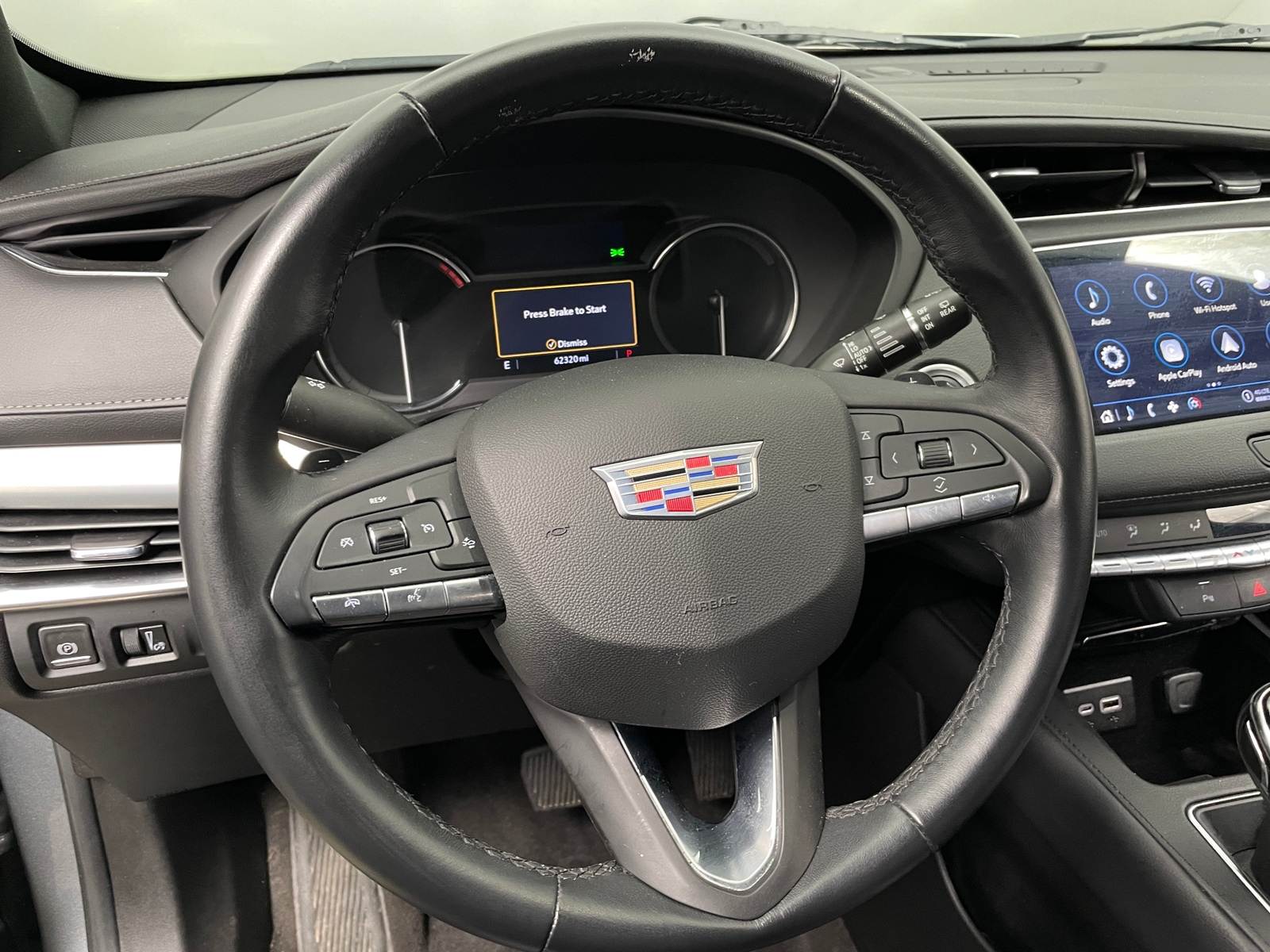 Thumbnail: 2023 Cadillac XT4 - 4