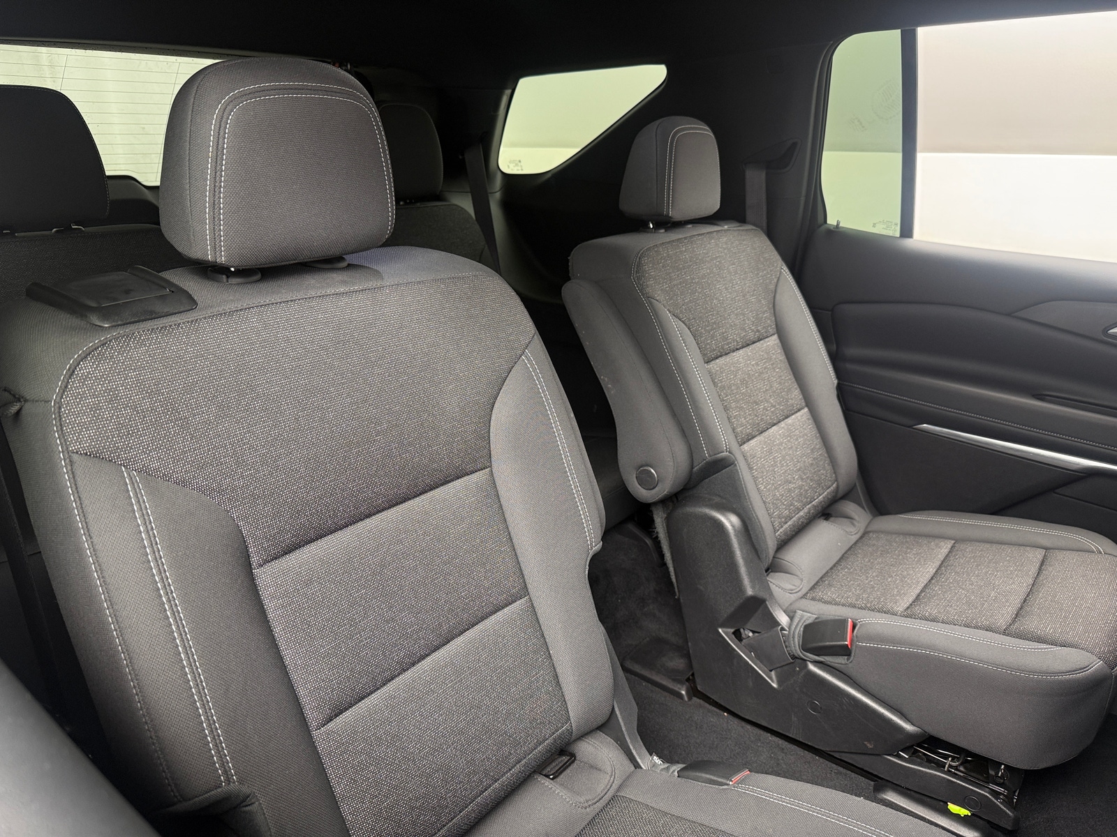 Thumbnail: 2025 Chevrolet Traverse - 6