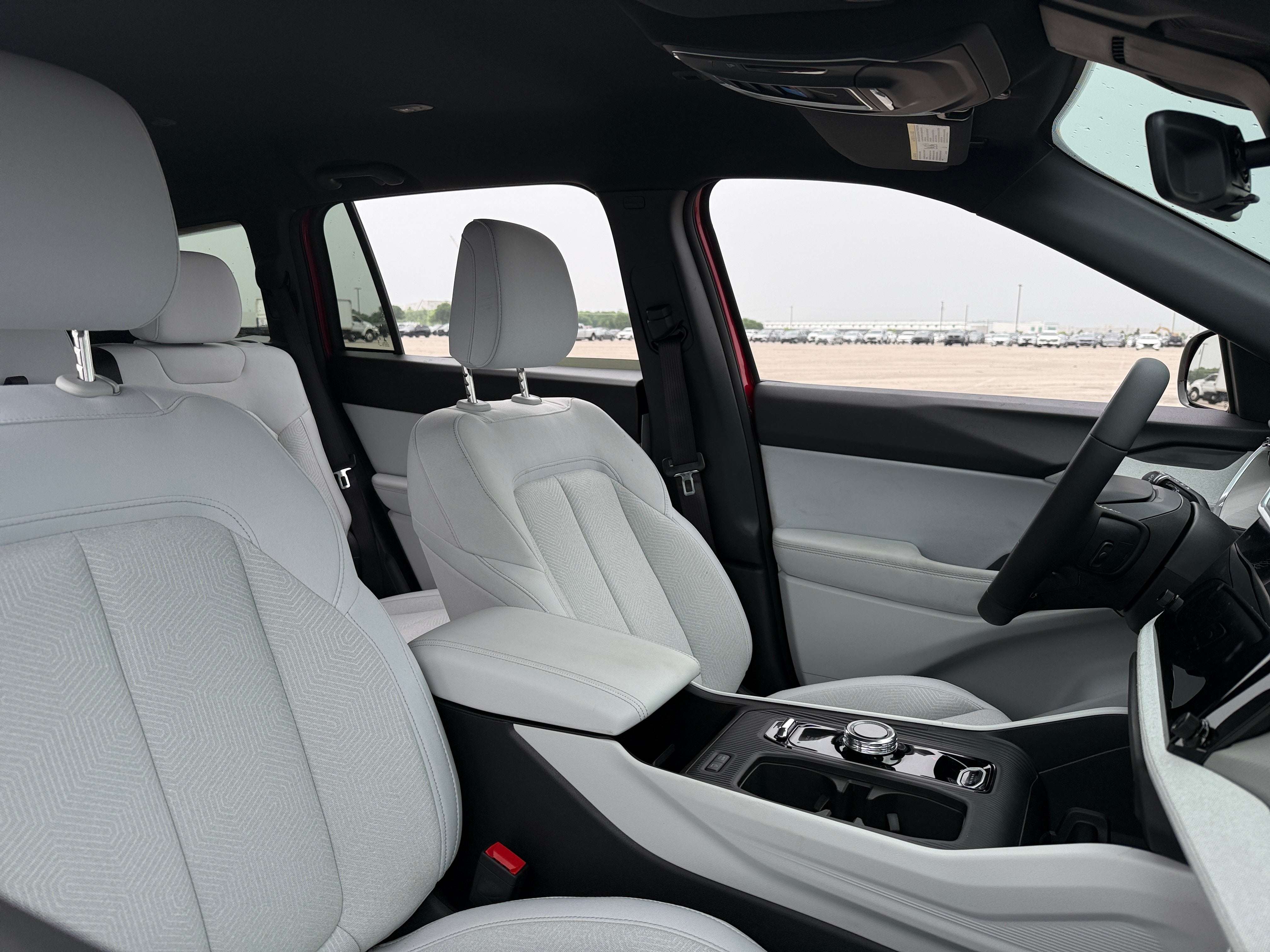 2026 Jeep Cherokee Laredo - Photo 3