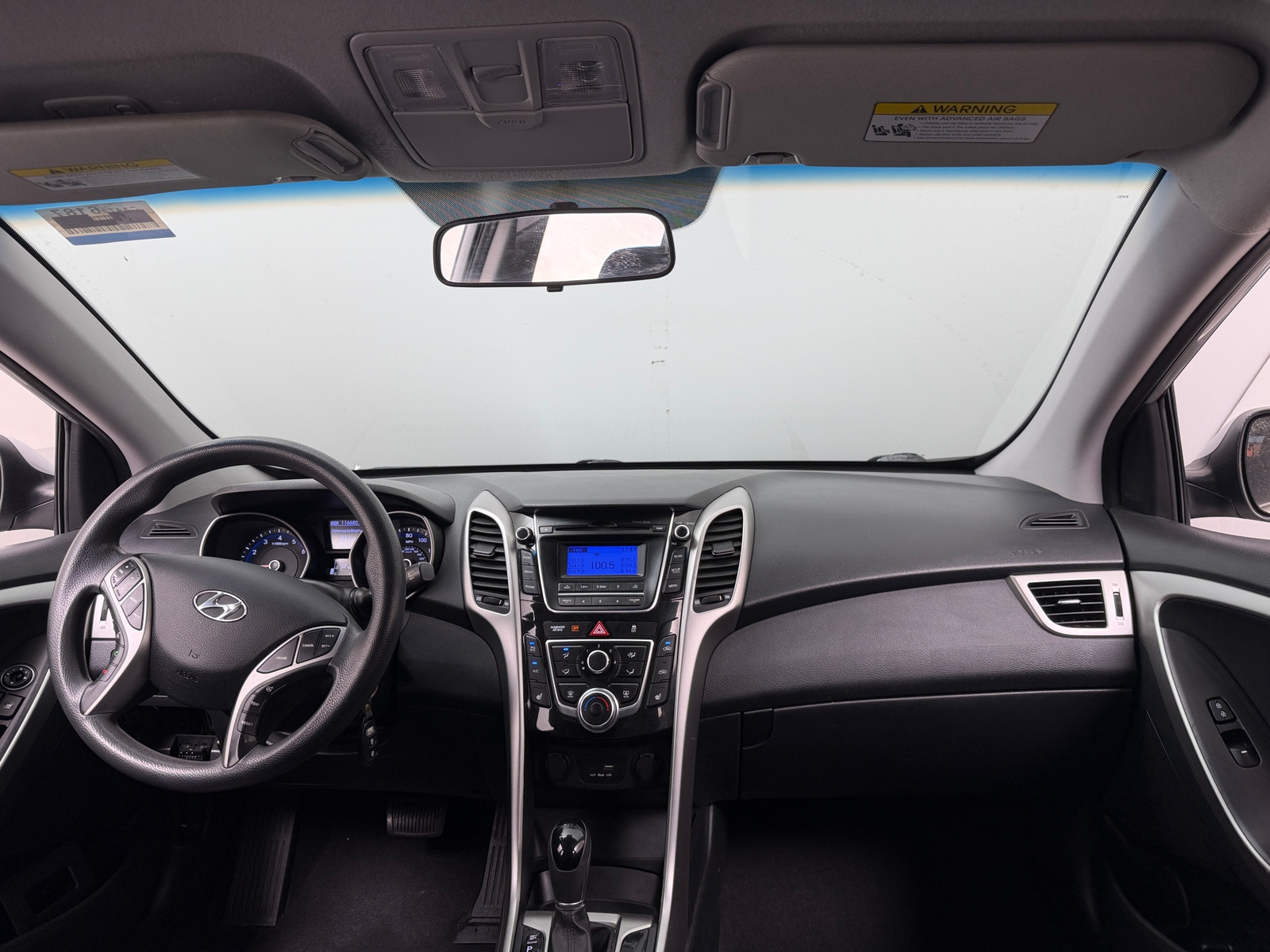 Thumbnail: 2015 Hyundai Elantra - 3
