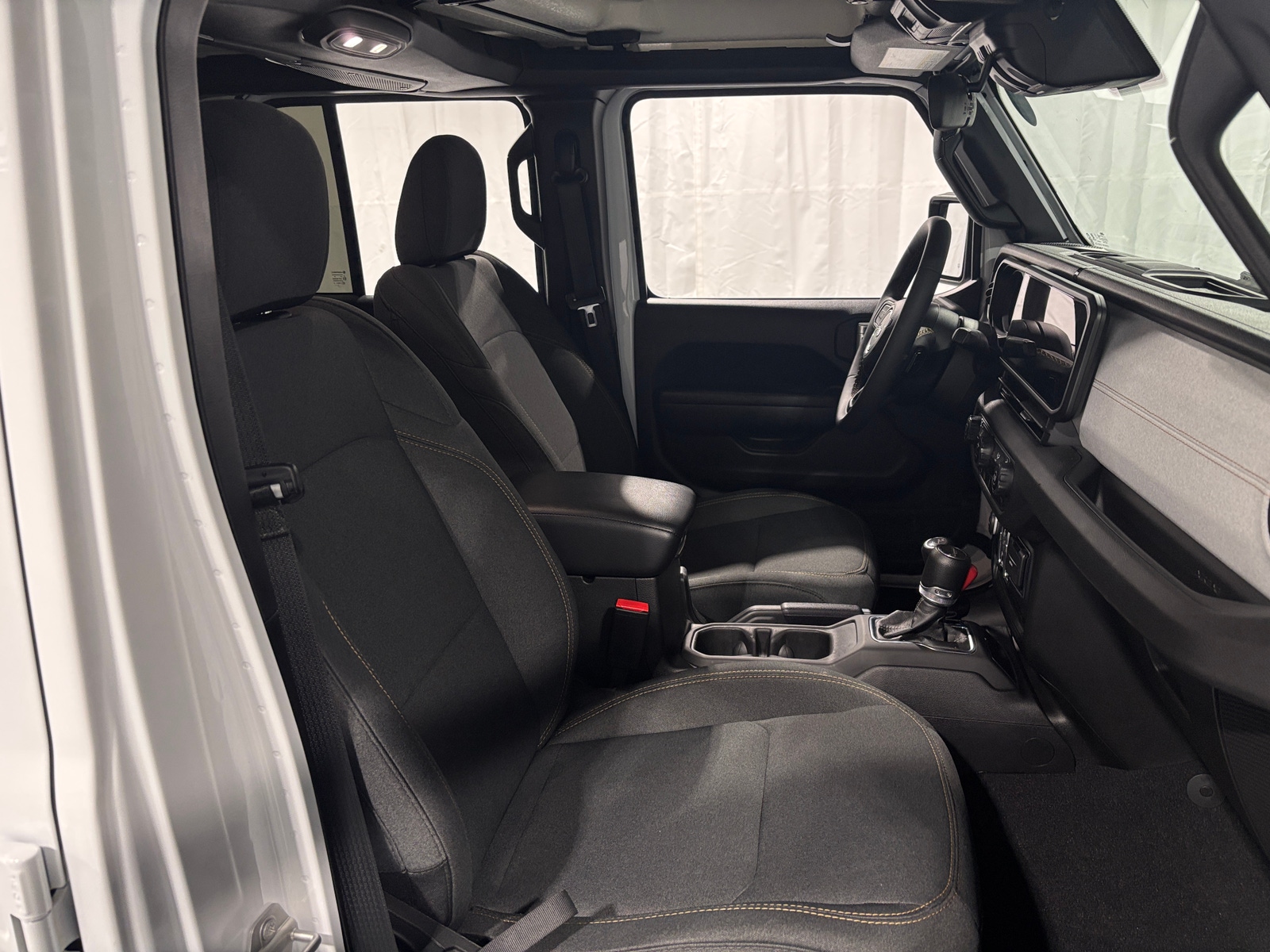 Thumbnail: 2024 Jeep Gladiator - 2