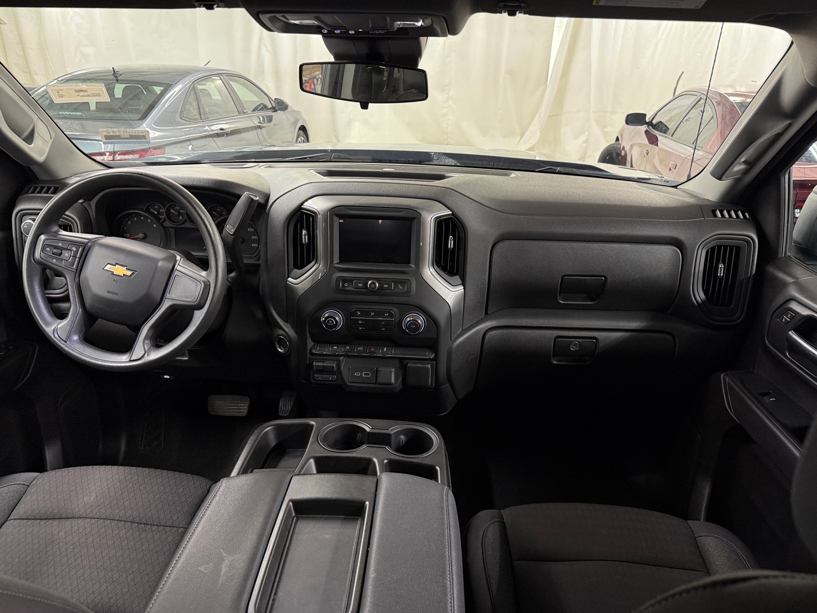Thumbnail: 2024 Chevrolet Silverado 1500 - 3